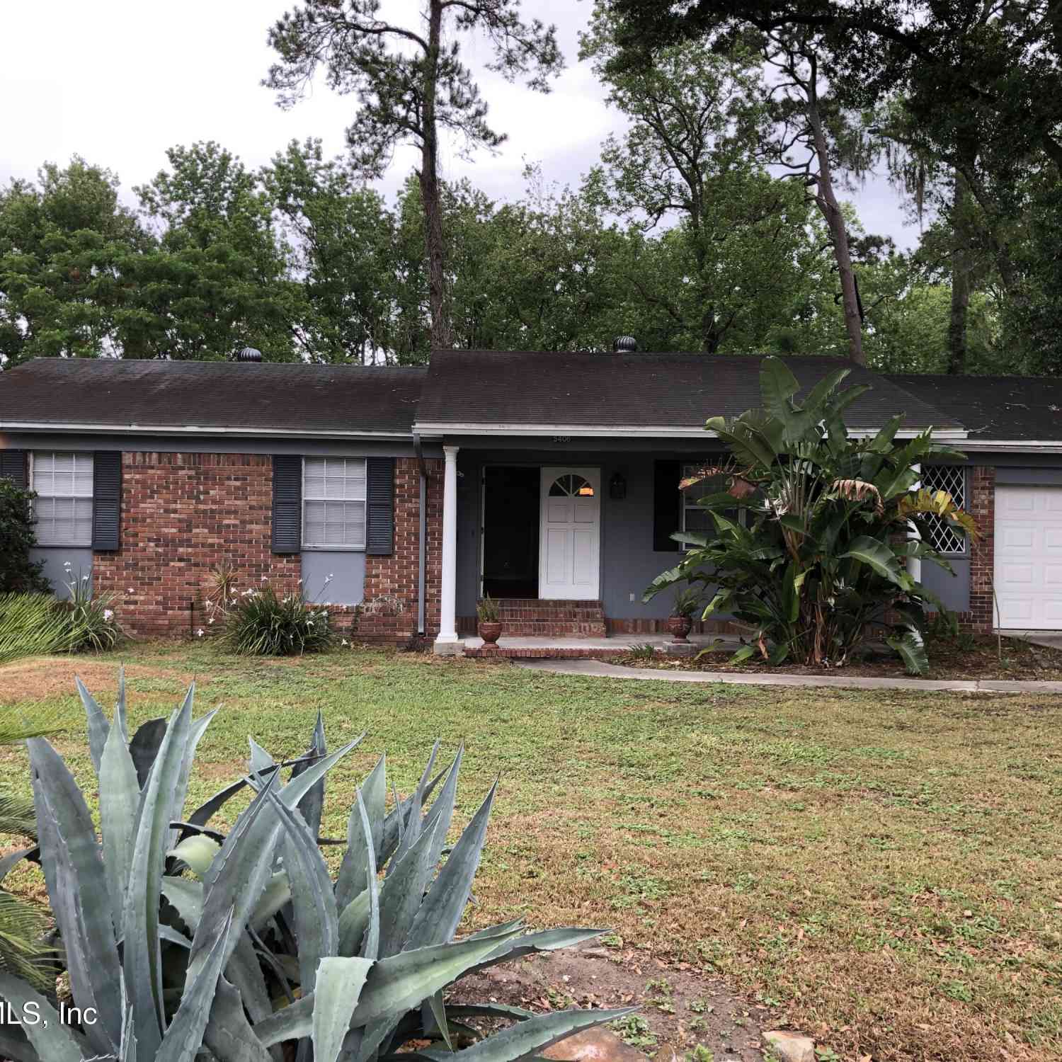 Homes For Rent - 5406 Community Road<br/> Jacksonville, FL 32207