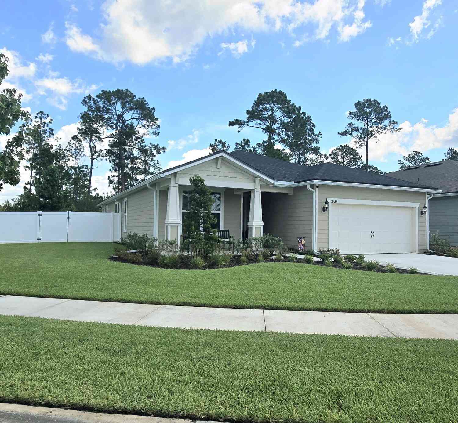 Homes For Sale - 2453 Bradley Park Drive<br/> Green Cove Springs, FL 32043
