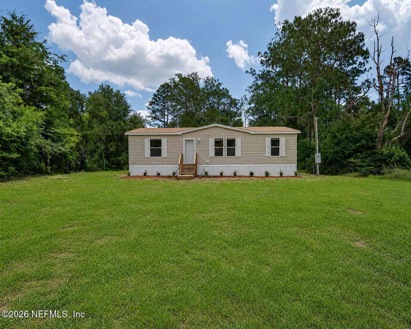 Mobile Home For Sale - 11386 Deerwood Circle<br/> Macclenny, FL 32063