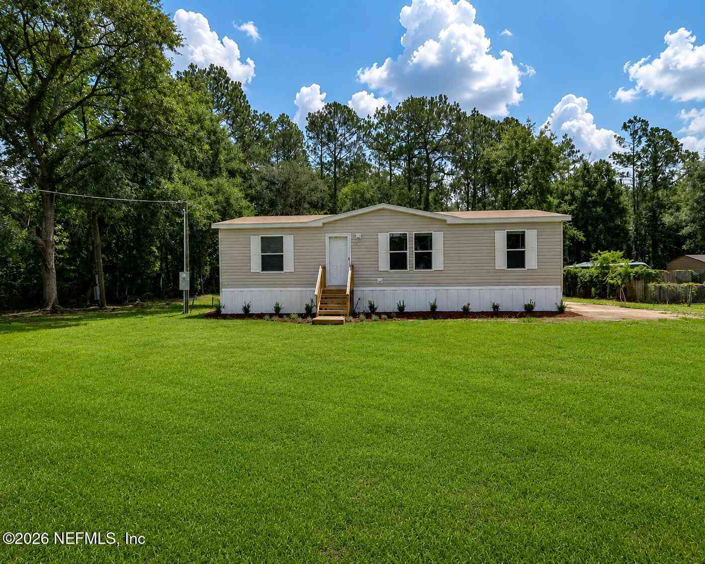 Mobile Home For Sale - 11314 Deerwood Circle<br/> Macclenny, FL 32063