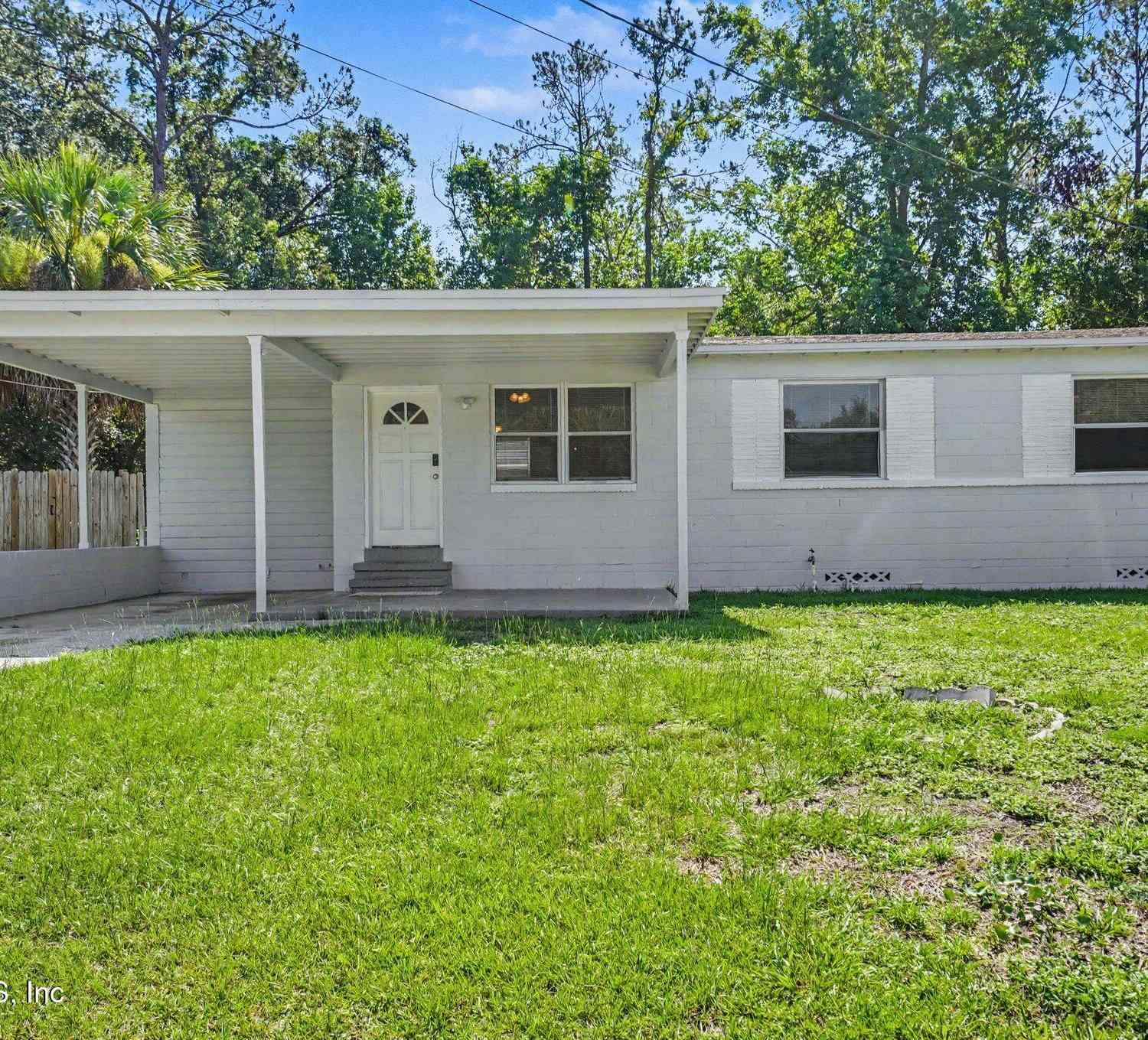 Homes For Sale - 5811 Norde Drive<br/> Jacksonville, FL 32244