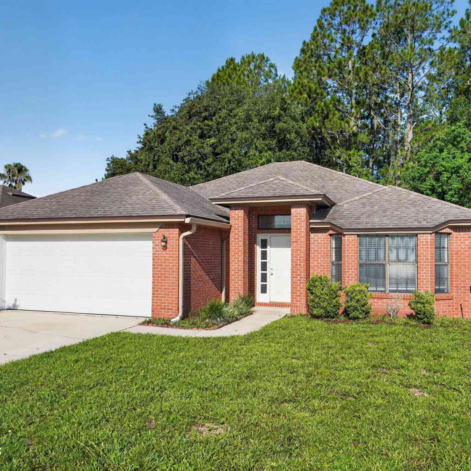 Homes For Sale - 398 Willow Green Drive<br/> Orange Park, FL 32073