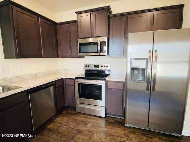 Townhouse For Rent - 440 Aralia Lane<br/> Jacksonville, FL 32216