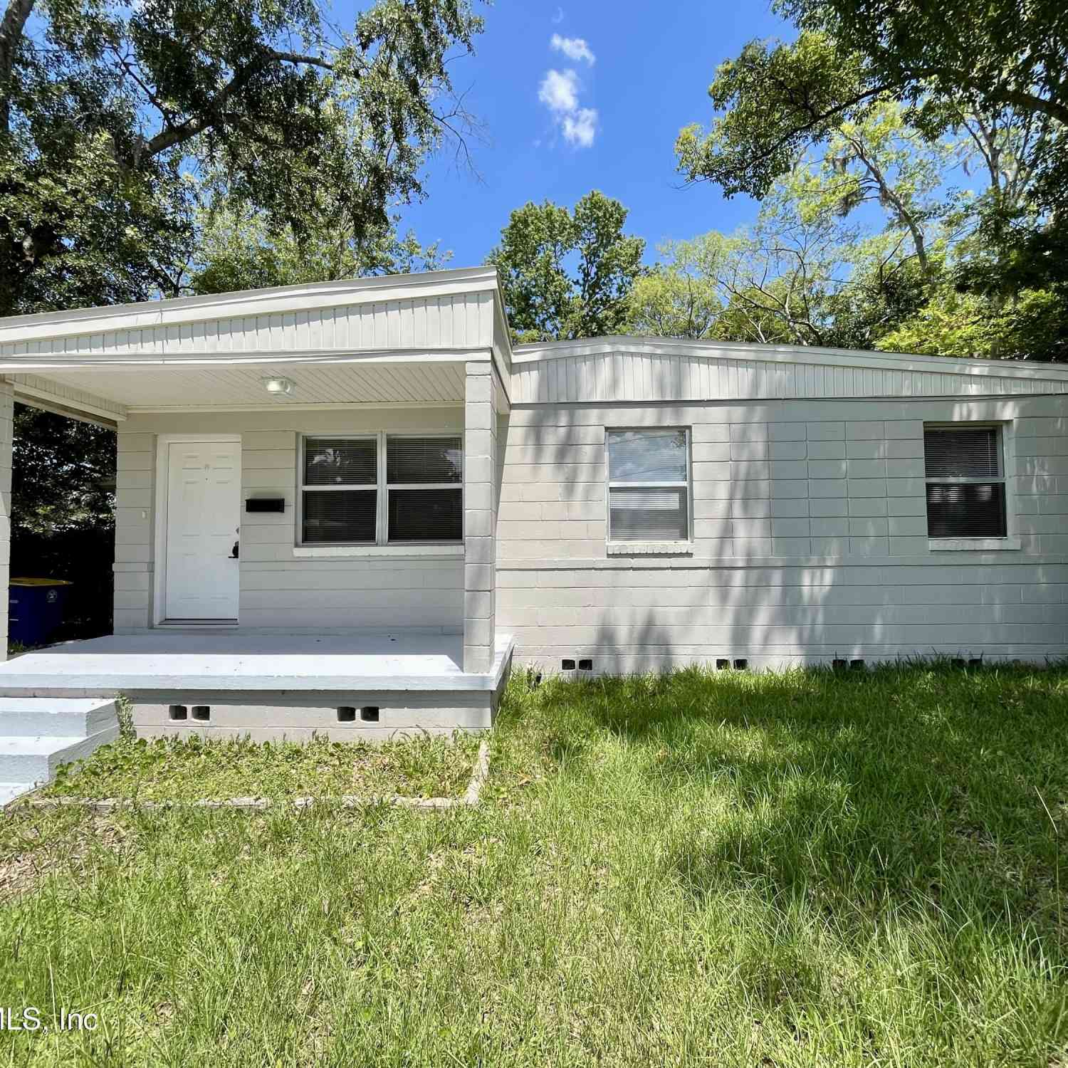 Homes For Sale - 10519 Arendal Road<br/> Jacksonville, FL 32218