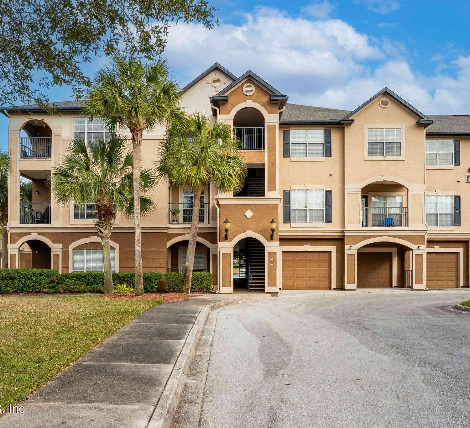 Condo For Rent - 10961 Burnt Mill Road #436<br/> Jacksonville, FL 32256