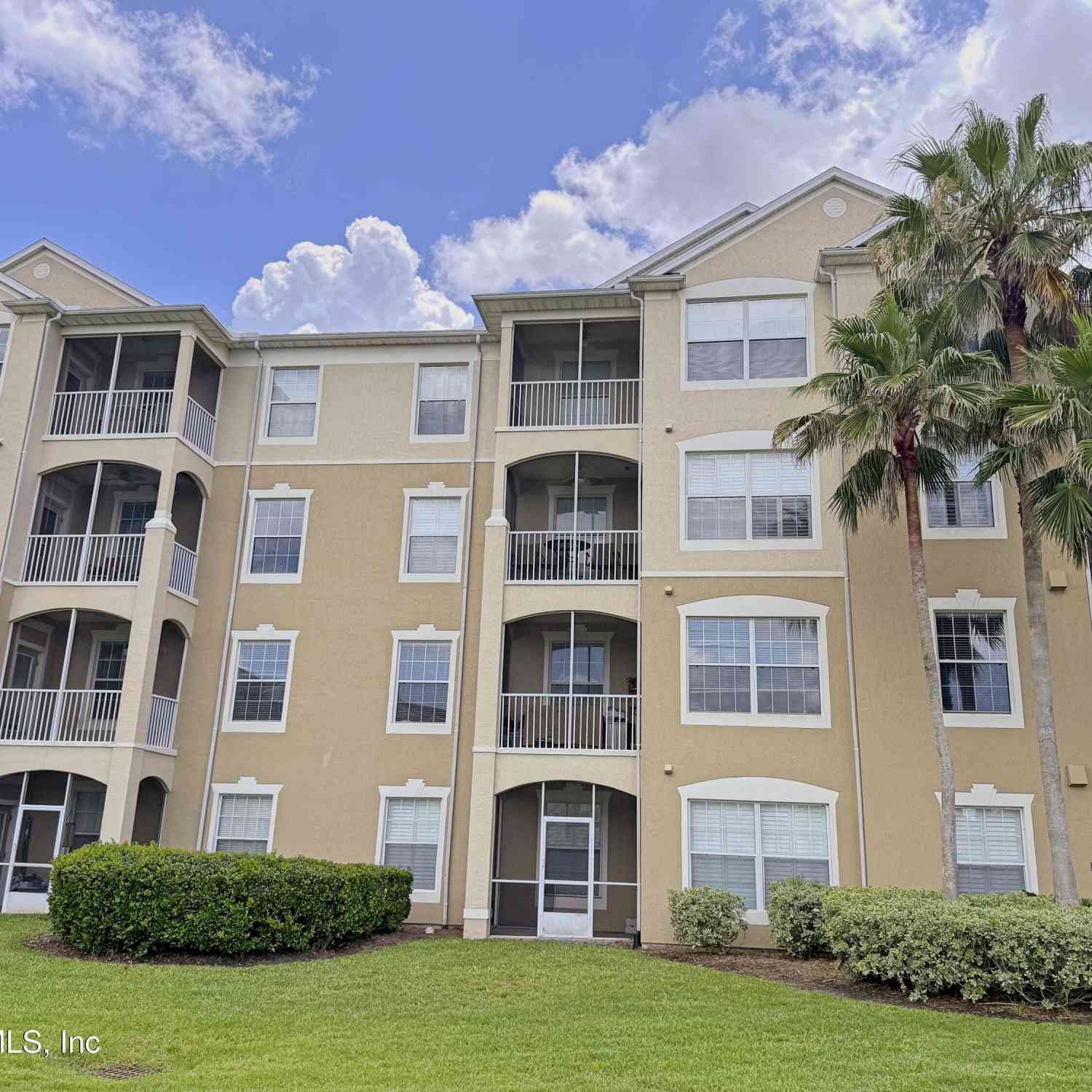 Condo For Rent - 7801 Point Meadows Drive #8404<br/> Jacksonville, FL 32256