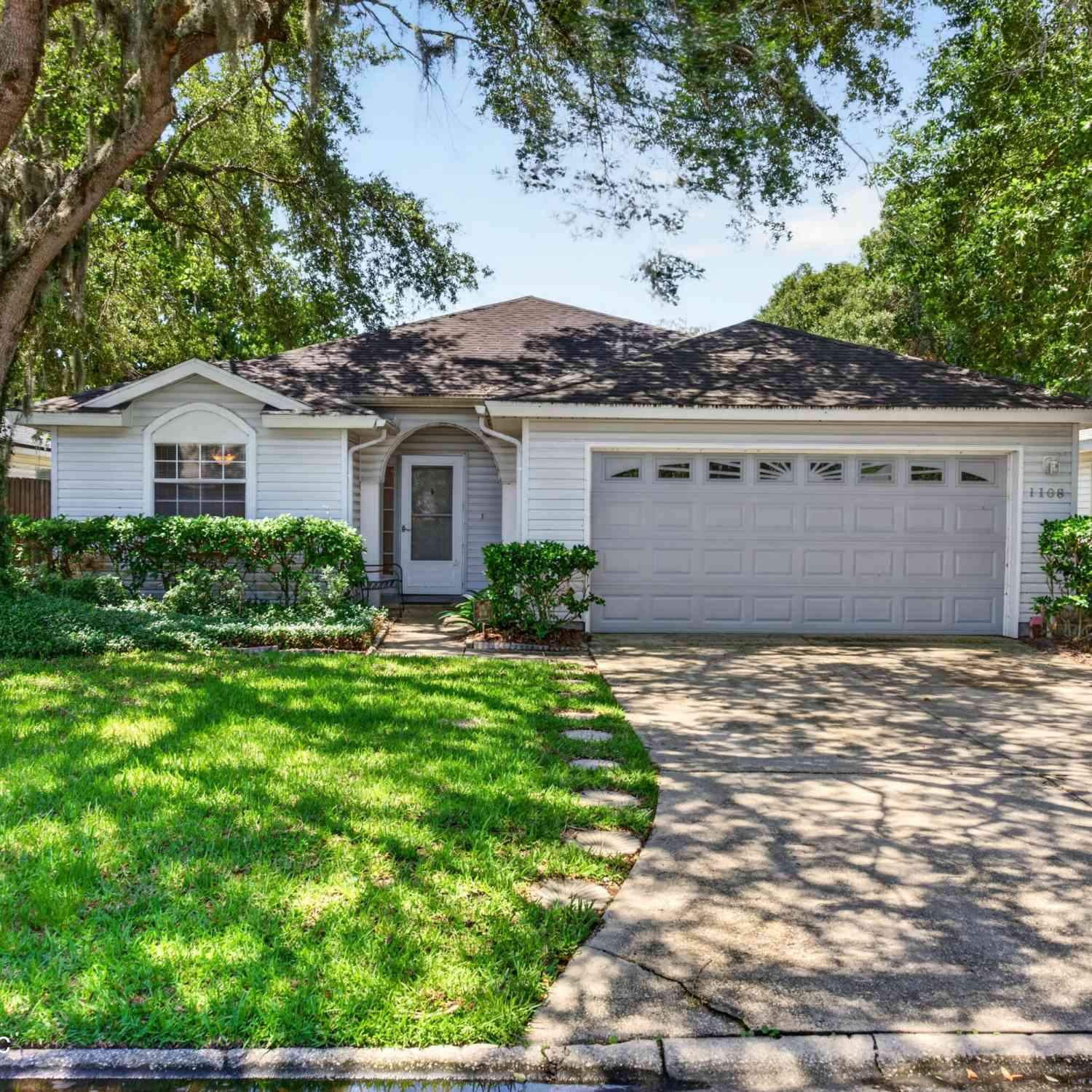 Homes For Rent - 1108 Hidden Cove Circle<br/> Jacksonville, FL 32233
