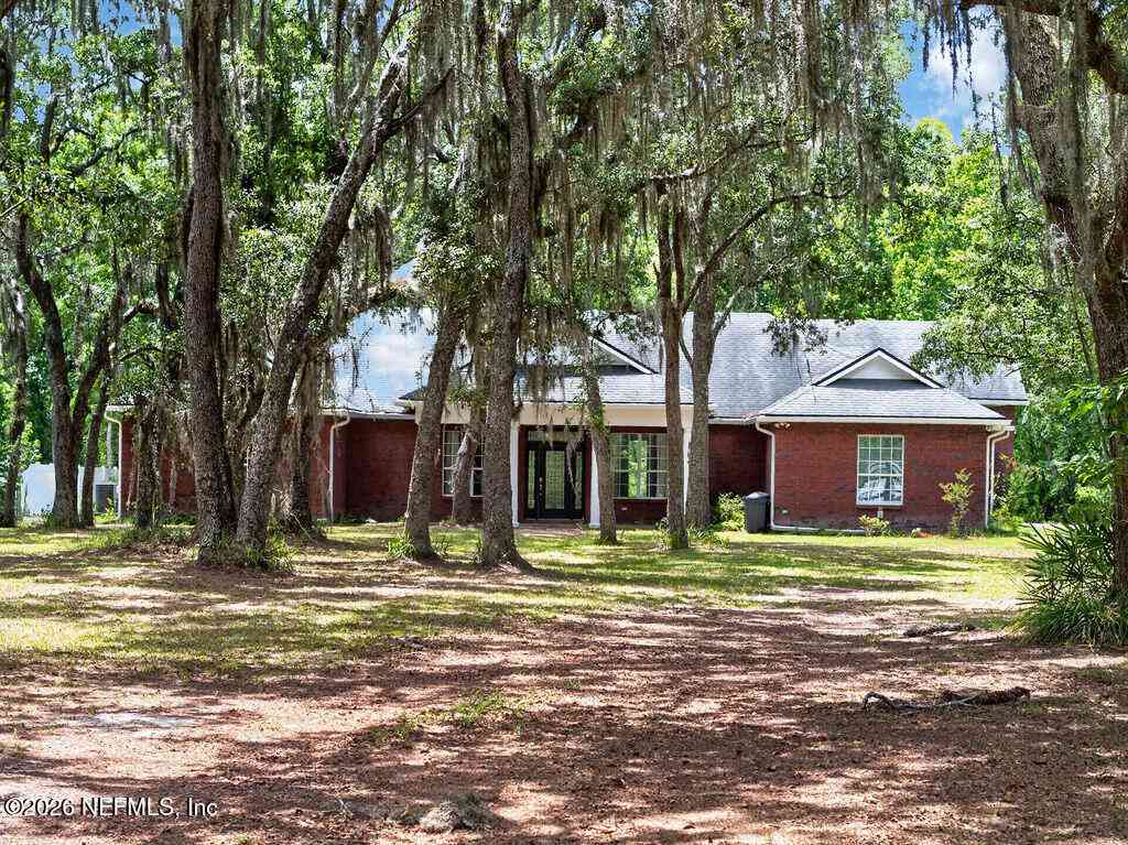 Homes For Sale - 241 Pioneer Trail<br/> Palatka, FL 32043