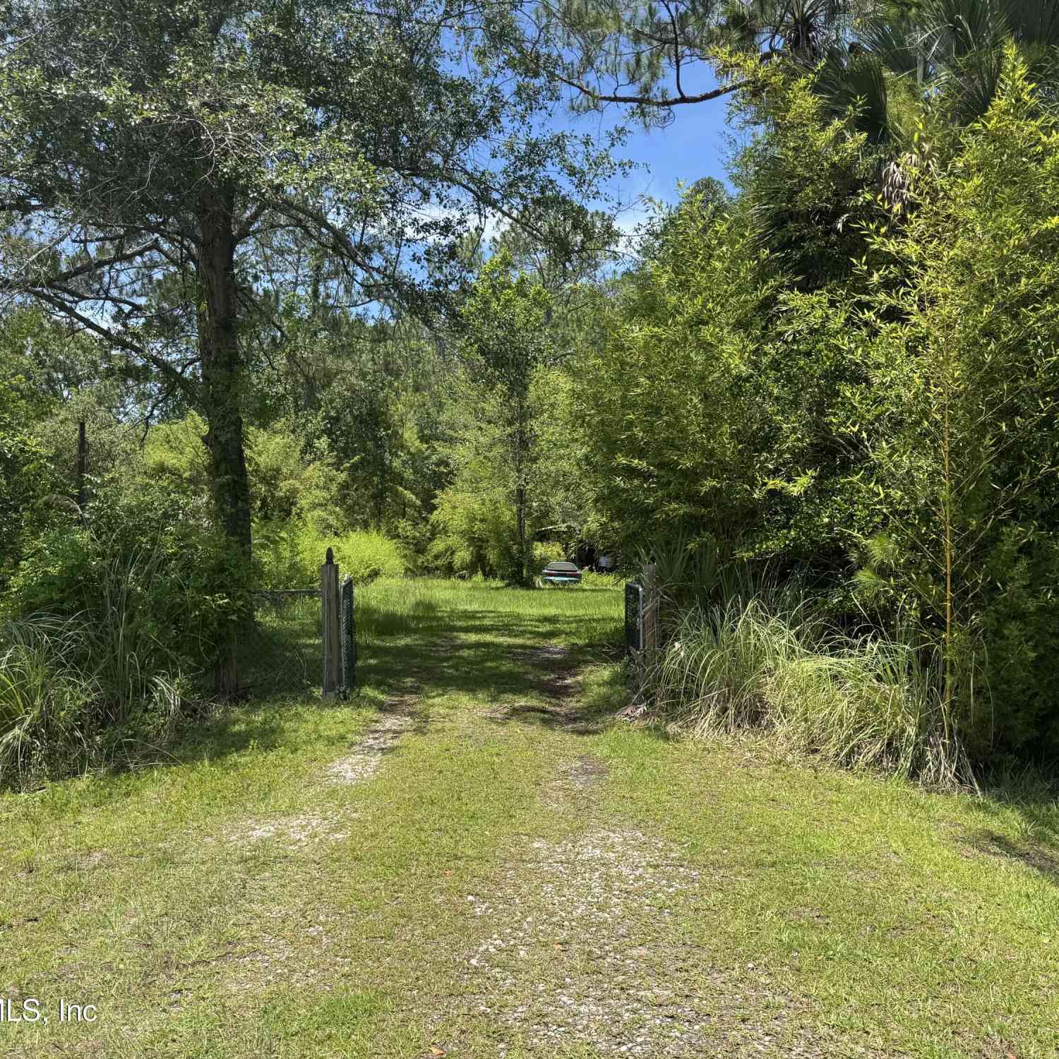 Vacant Land For Sale - 54575 Vikki Road<br/> Callahan, FL 32011