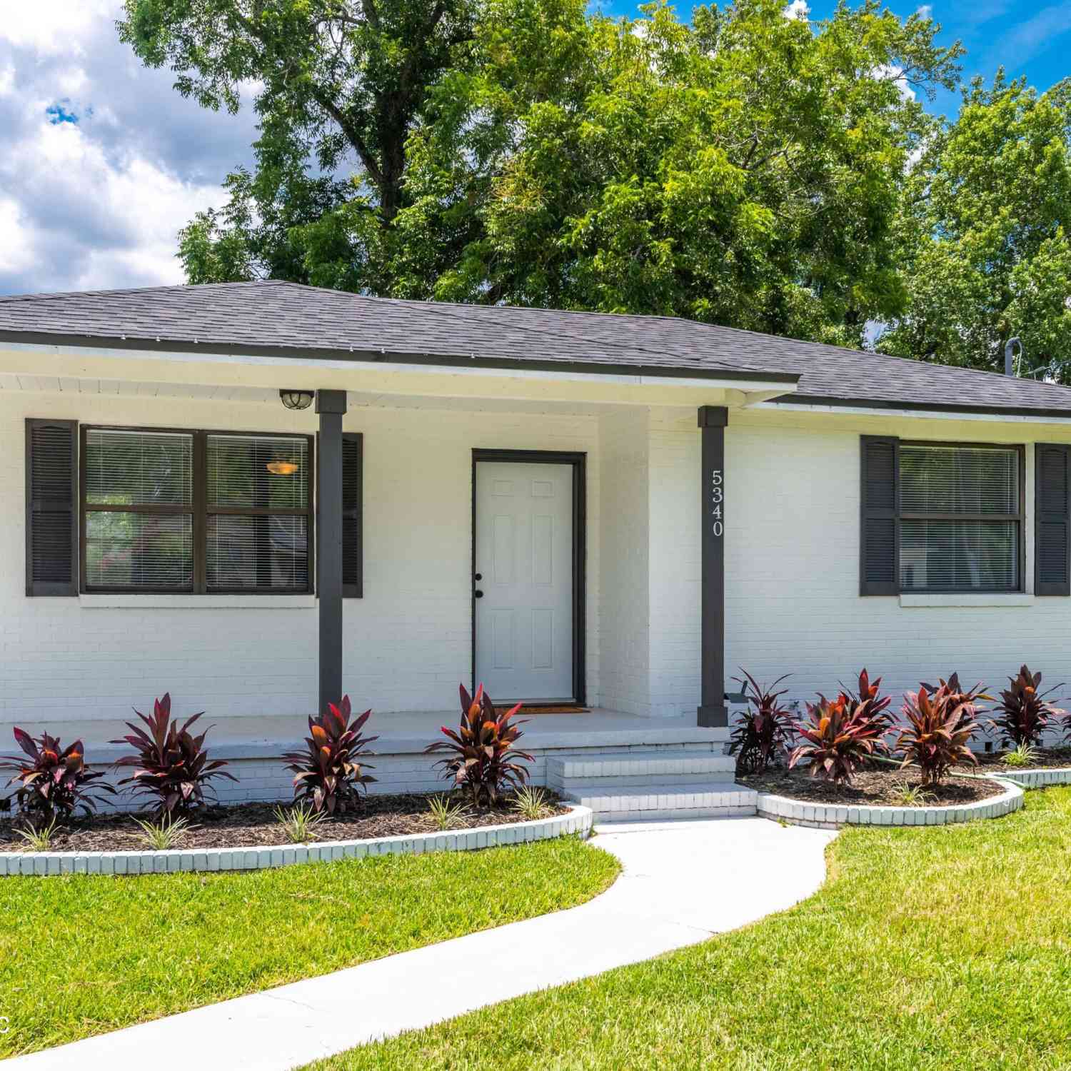 Homes For Sale - 5340 Redrac Street<br/> Jacksonville, FL 32205
