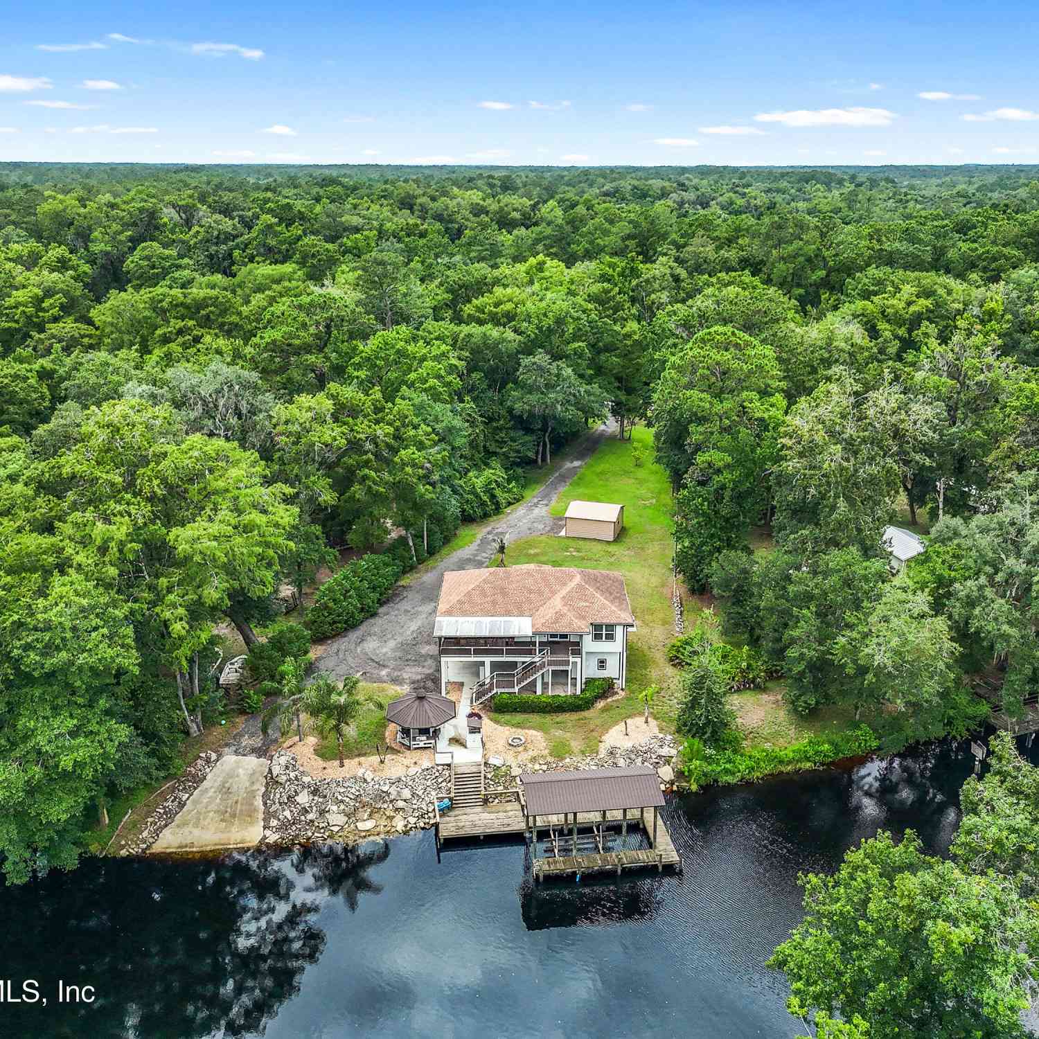 Homes For Sale - 4142 Scenic Drive<br/> Middleburg, FL 32068