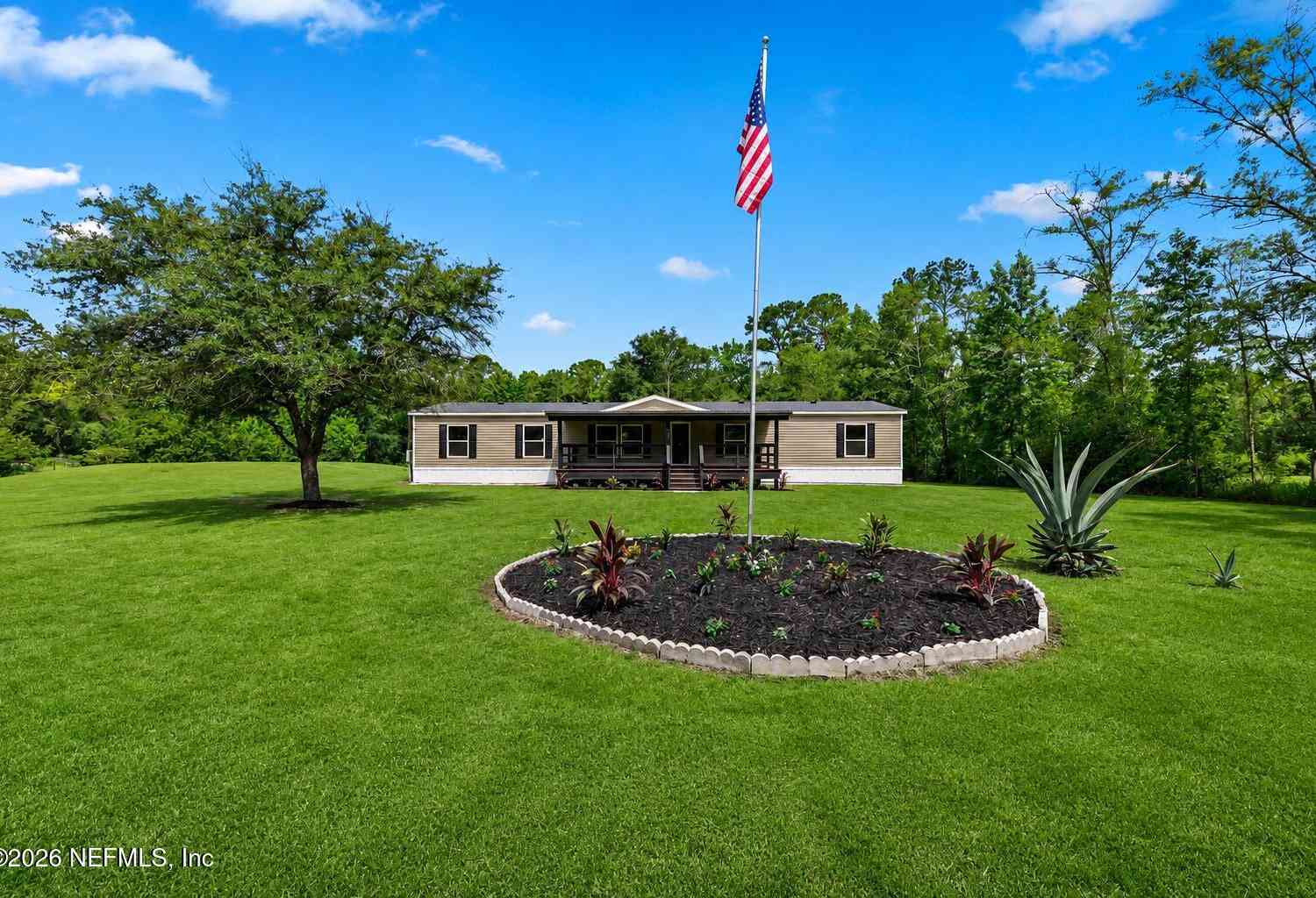 Mobile Home For Sale - 79 Melanie Lane<br/> Middleburg, FL 32068