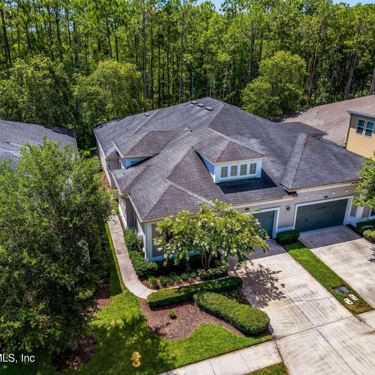 Homes For Sale - 117 Crestway Lane<br/> Duval County, Jacksonville, FL 32081