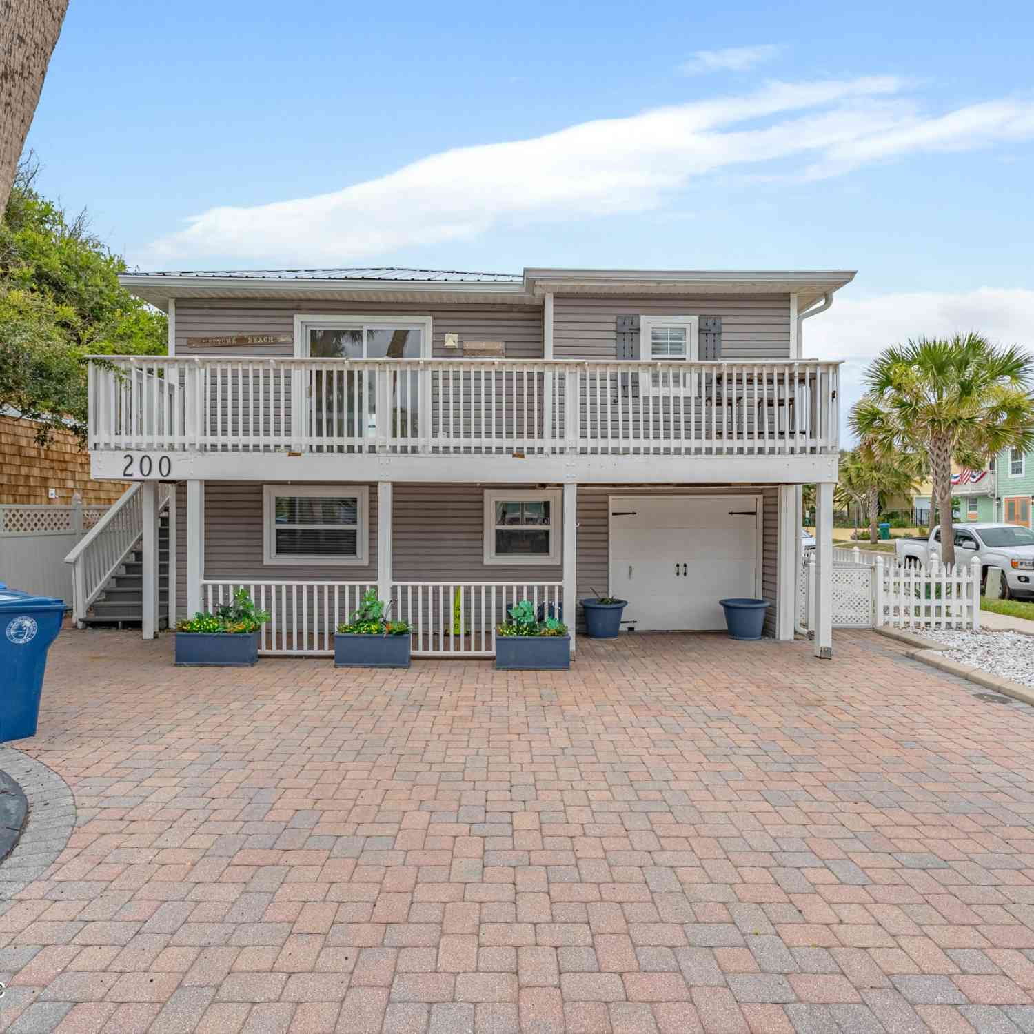 Multifamily For Rent - 200 Walnut Street #1<br/> Neptune Beach, FL 32266
