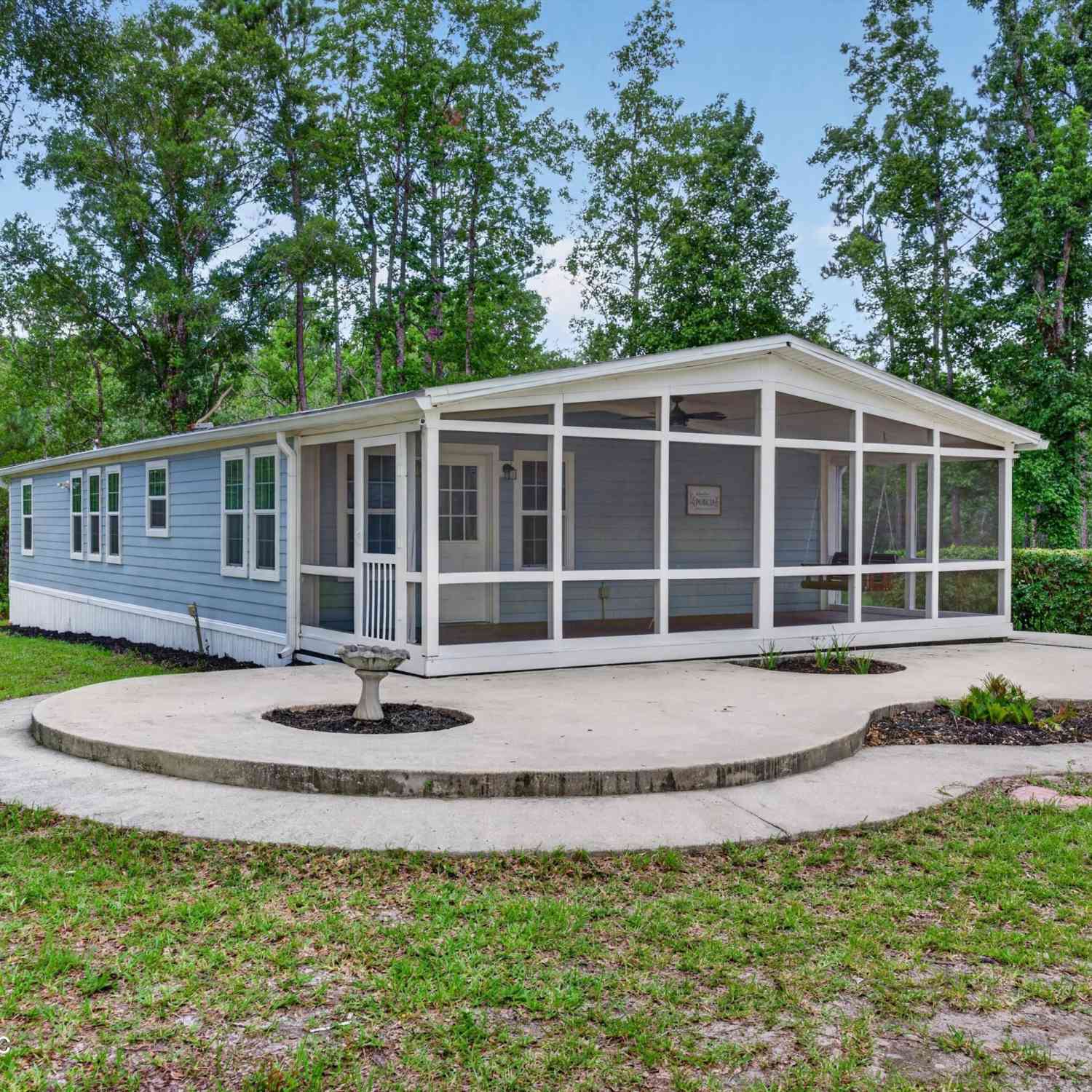 Mobile Home For Sale - 4890 Mcallister Road<br/> Middleburg, FL 32068