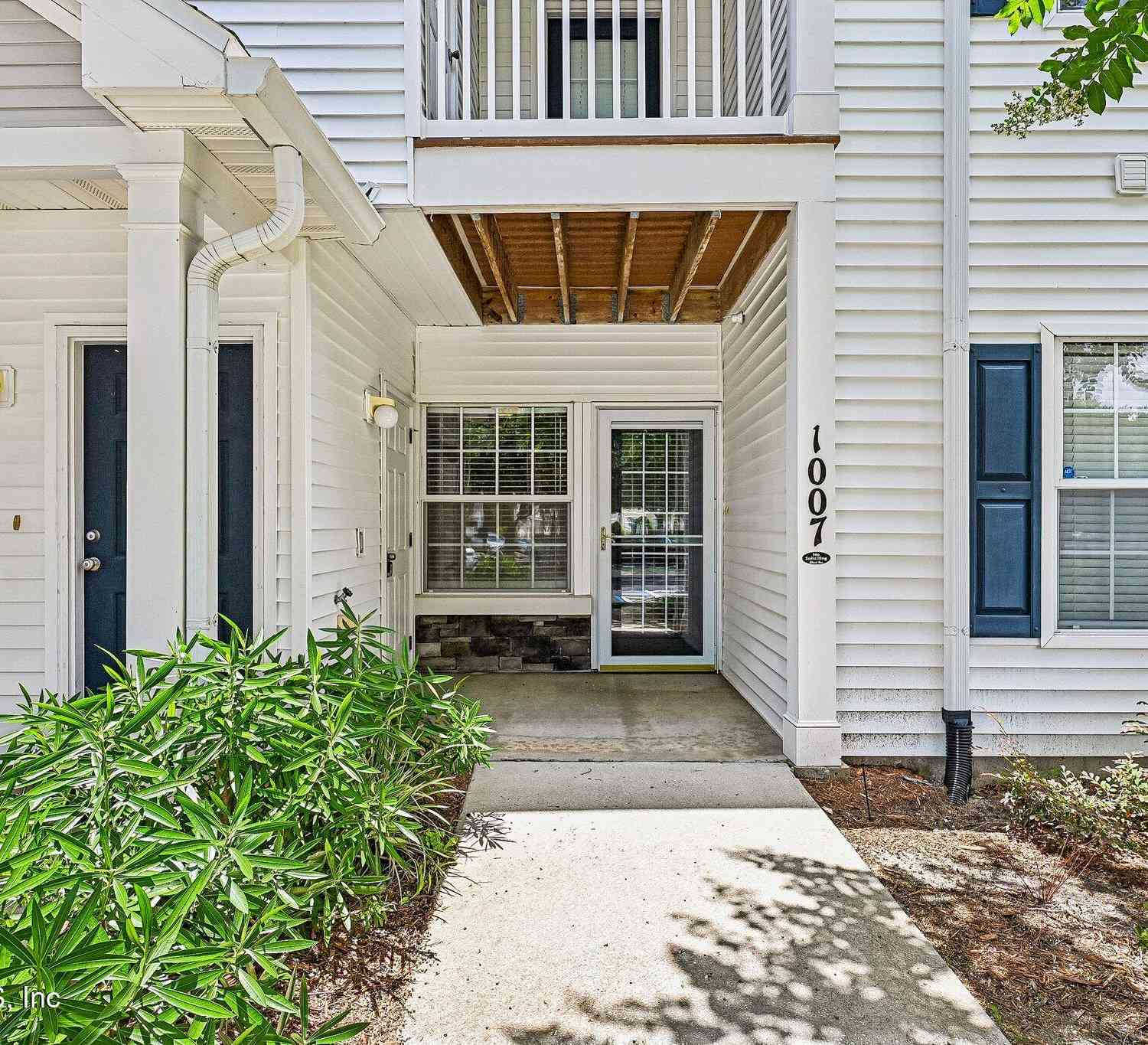 Condo For Sale - 575 Oakleaf Plantation Parkway #1007<br/> Orange Park, FL 32065