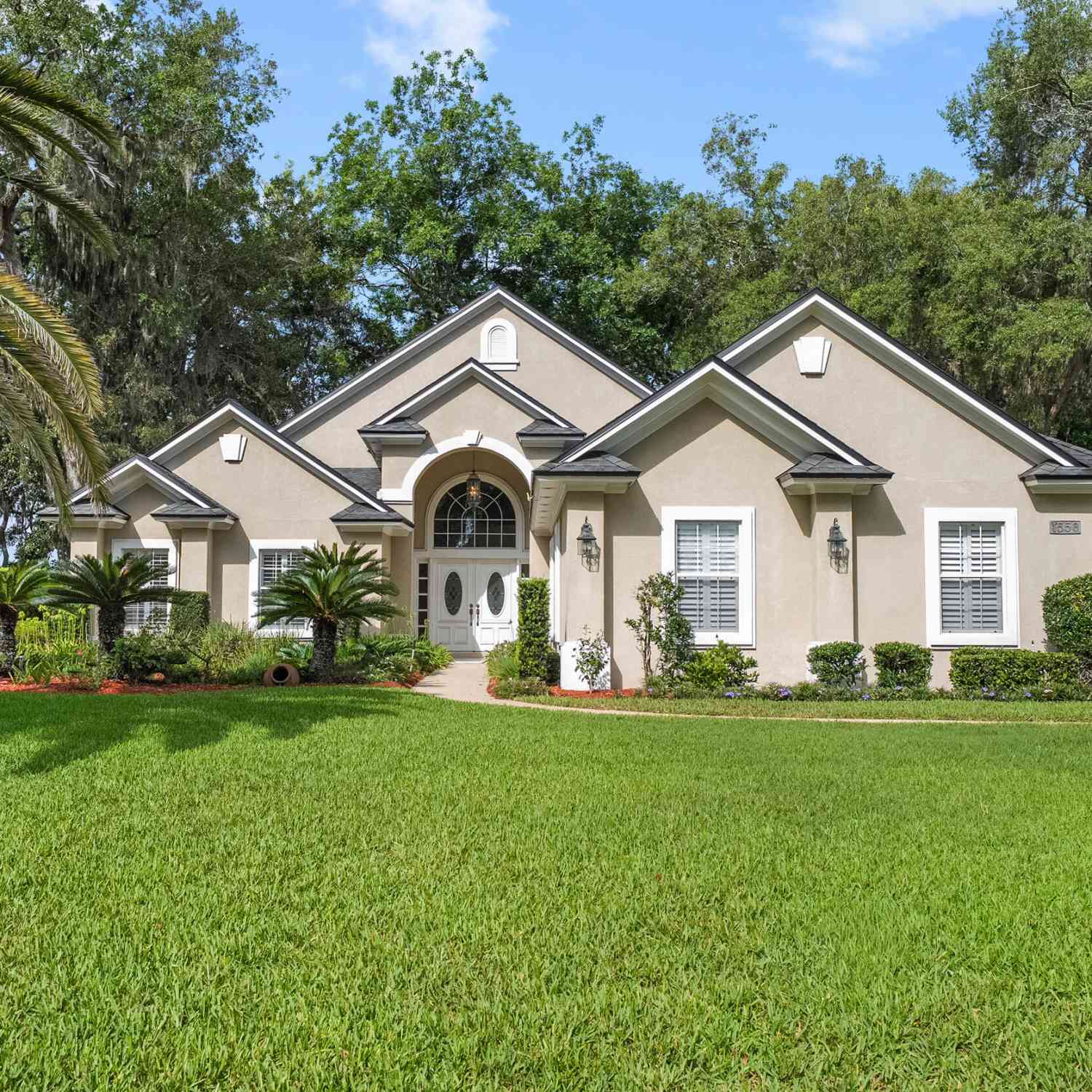 Homes For Sale - 1556 Harrington Park Drive<br/> Duval County, Jacksonville, FL 32225