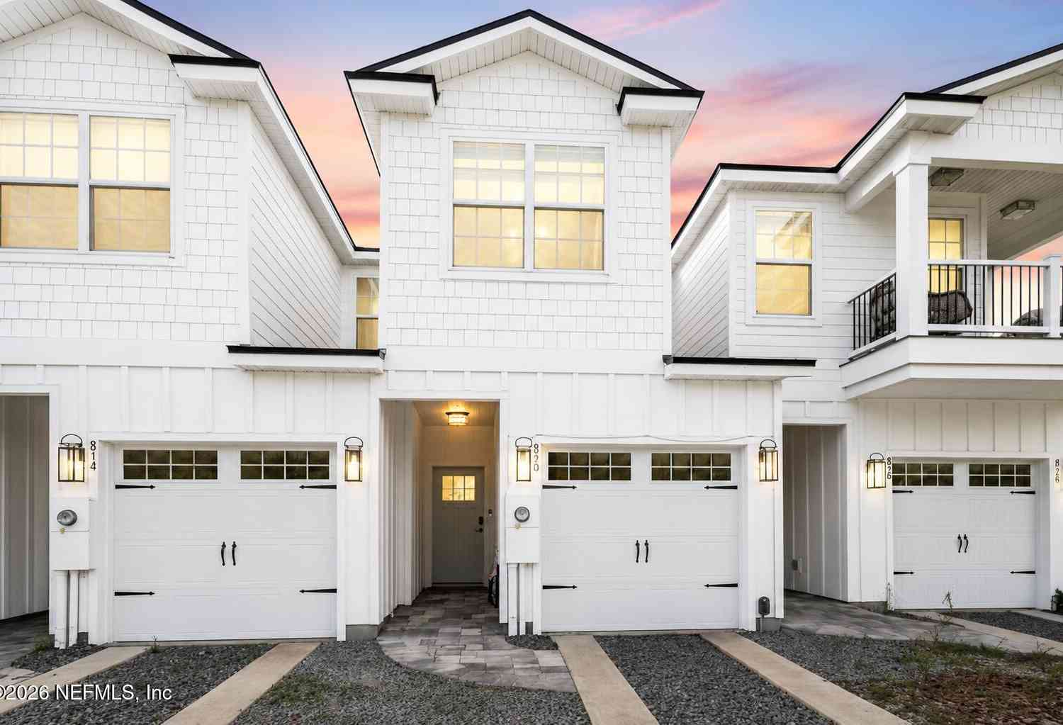 Townhouse For Sale - 820 5th Avenue<br/> Jacksonville Beach, FL 32250