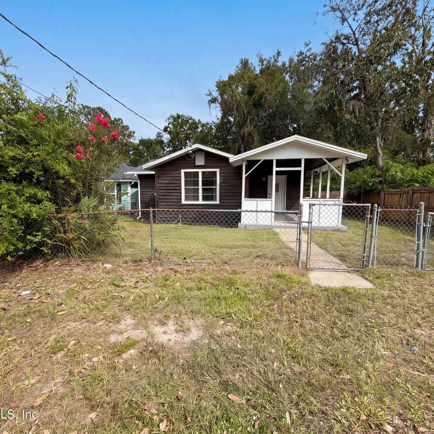 Homes For Sale - 1340 Ottawa Avenue<br/> Duval County, Jacksonville, FL 32210