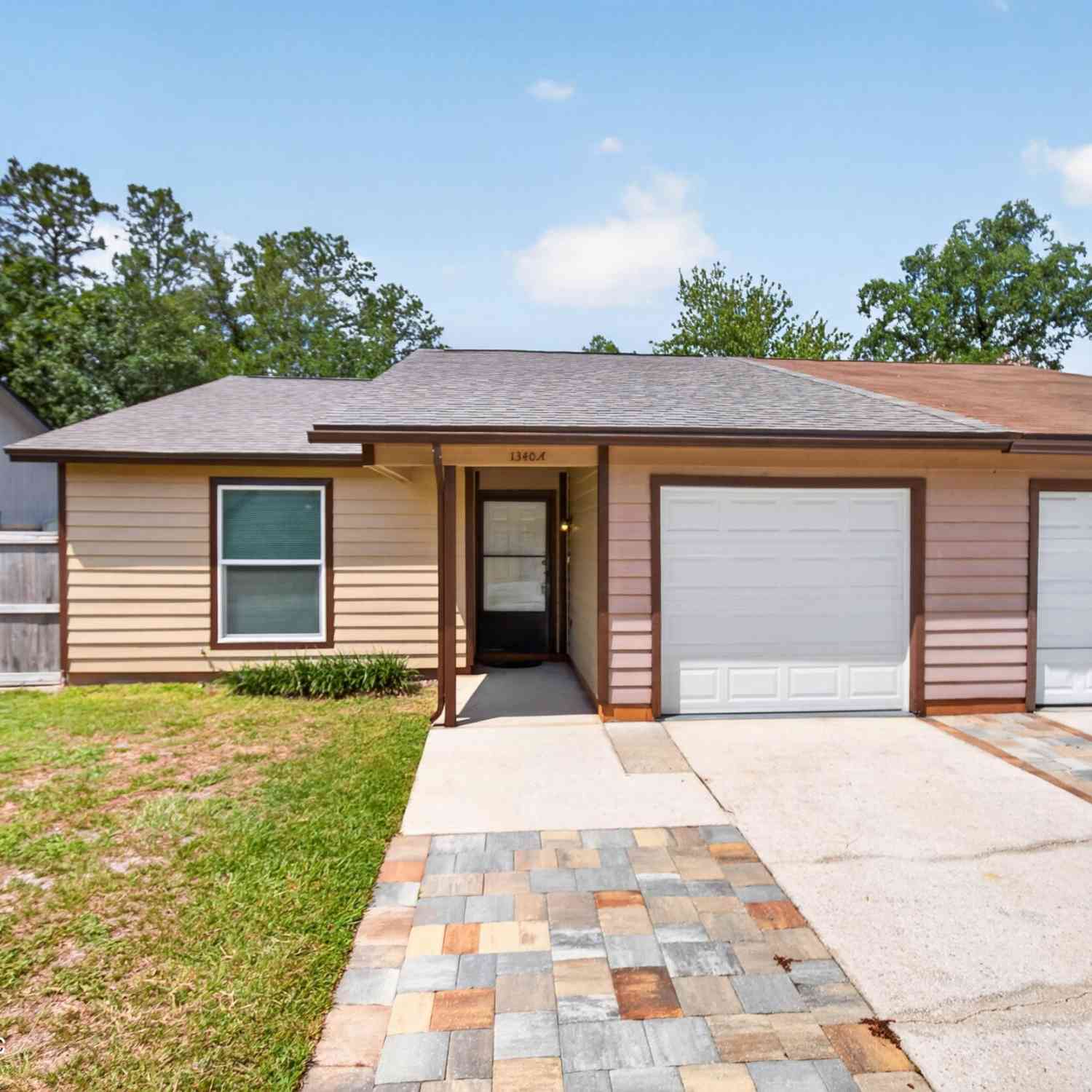 Townhouse For Sale - 1340 Bay Hill Boulevard #A<br/> Orange Park, FL 32065