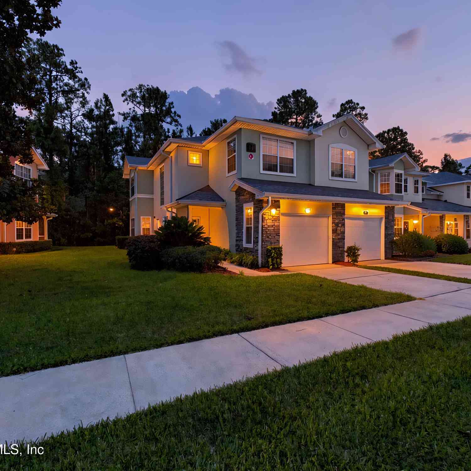 Condo For Sale - 96028 Cottage Court<br/> Fernandina Beach, FL 32034