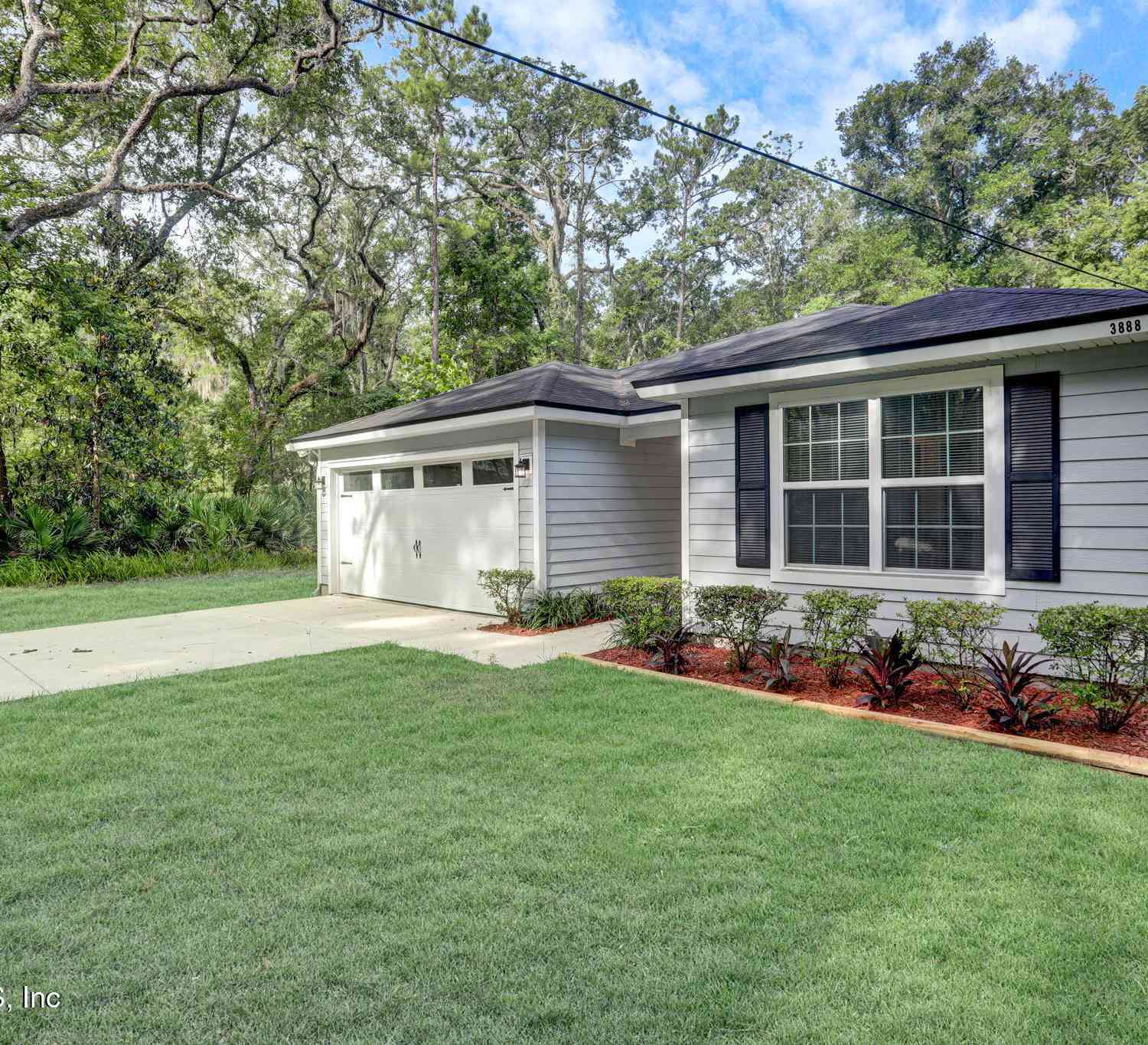 Homes For Sale - 3888 Bolt Avenue<br/> Jacksonville, FL 32207
