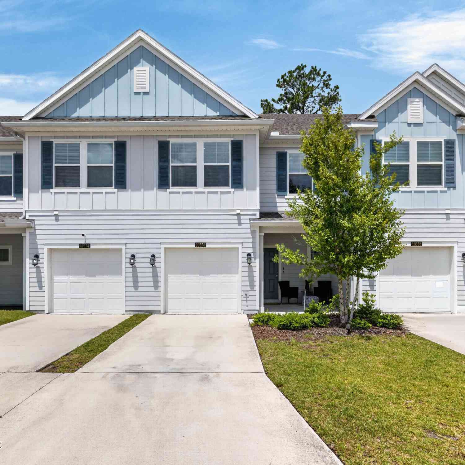 Townhouse For Sale - 10356 Alder Creek Lane<br/> Jacksonville, FL 32222