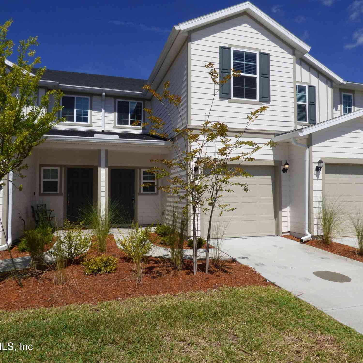 Townhouse For Rent - 7876 Merchants Way<br/> Jacksonville, FL 32222