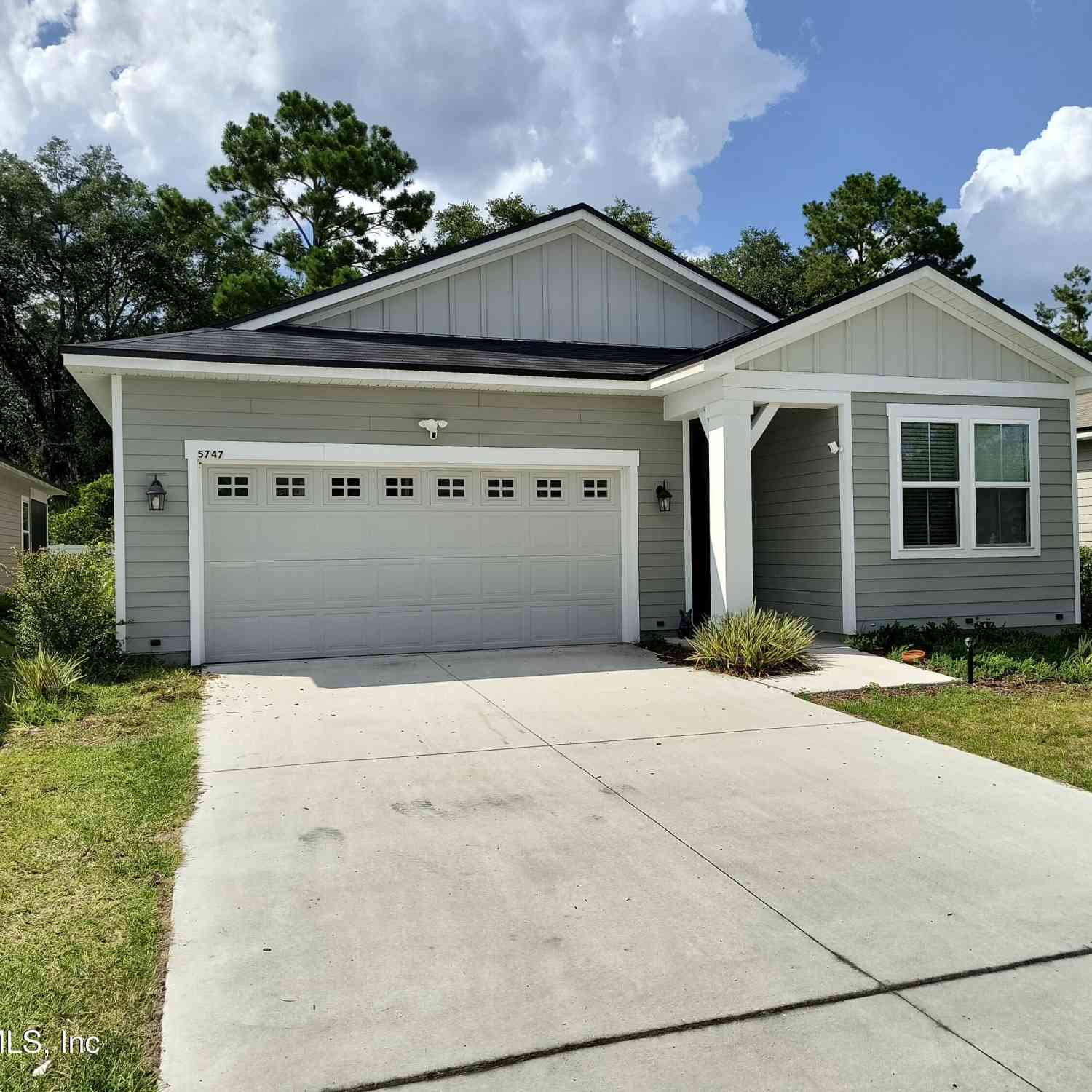 Homes For Rent - 5747 Tomahawk Lake Drive<br/> Duval County, Jacksonville, FL 32254