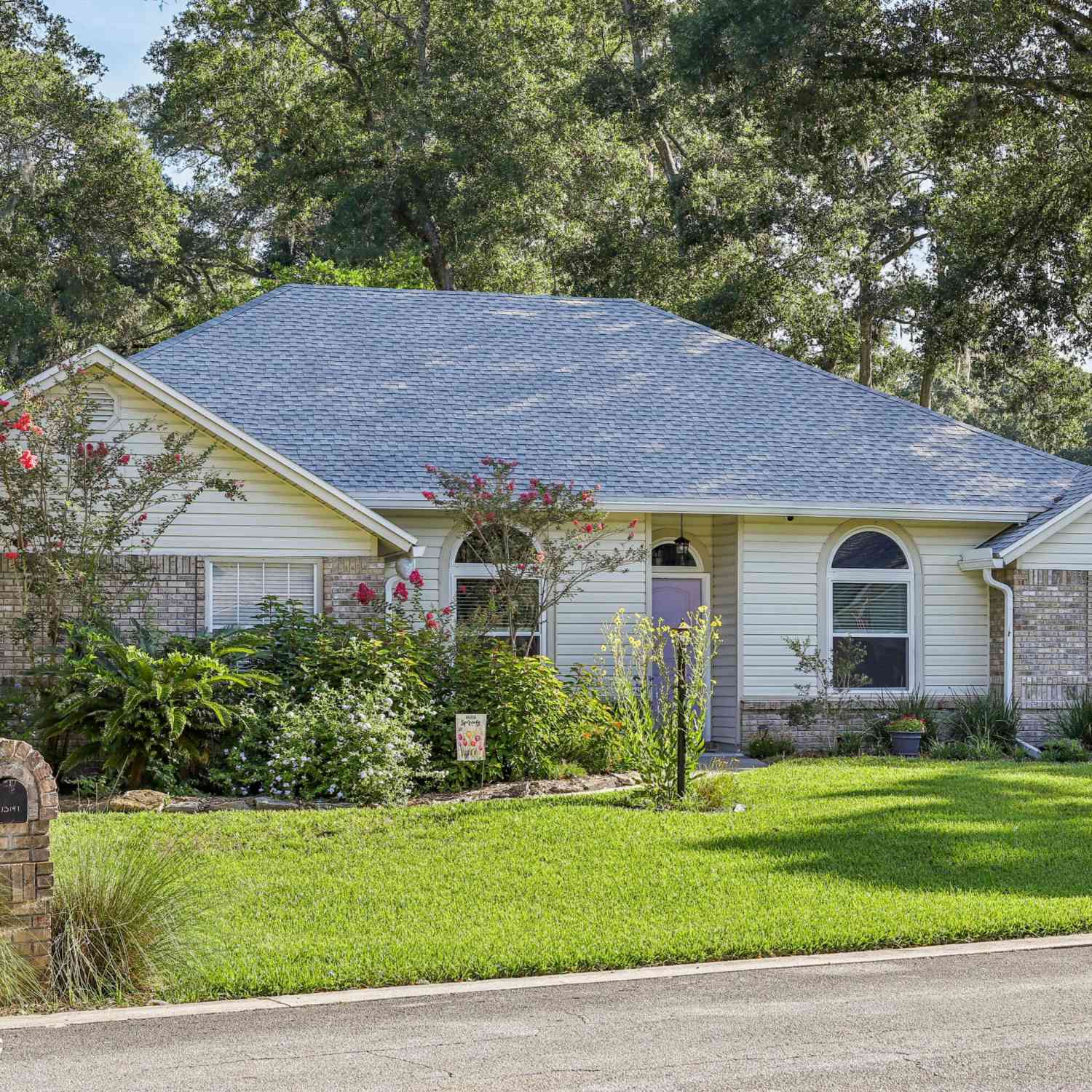 Homes For Sale - 13141 Ebbtide Court<br/> Duval County, Jacksonville, FL 32225