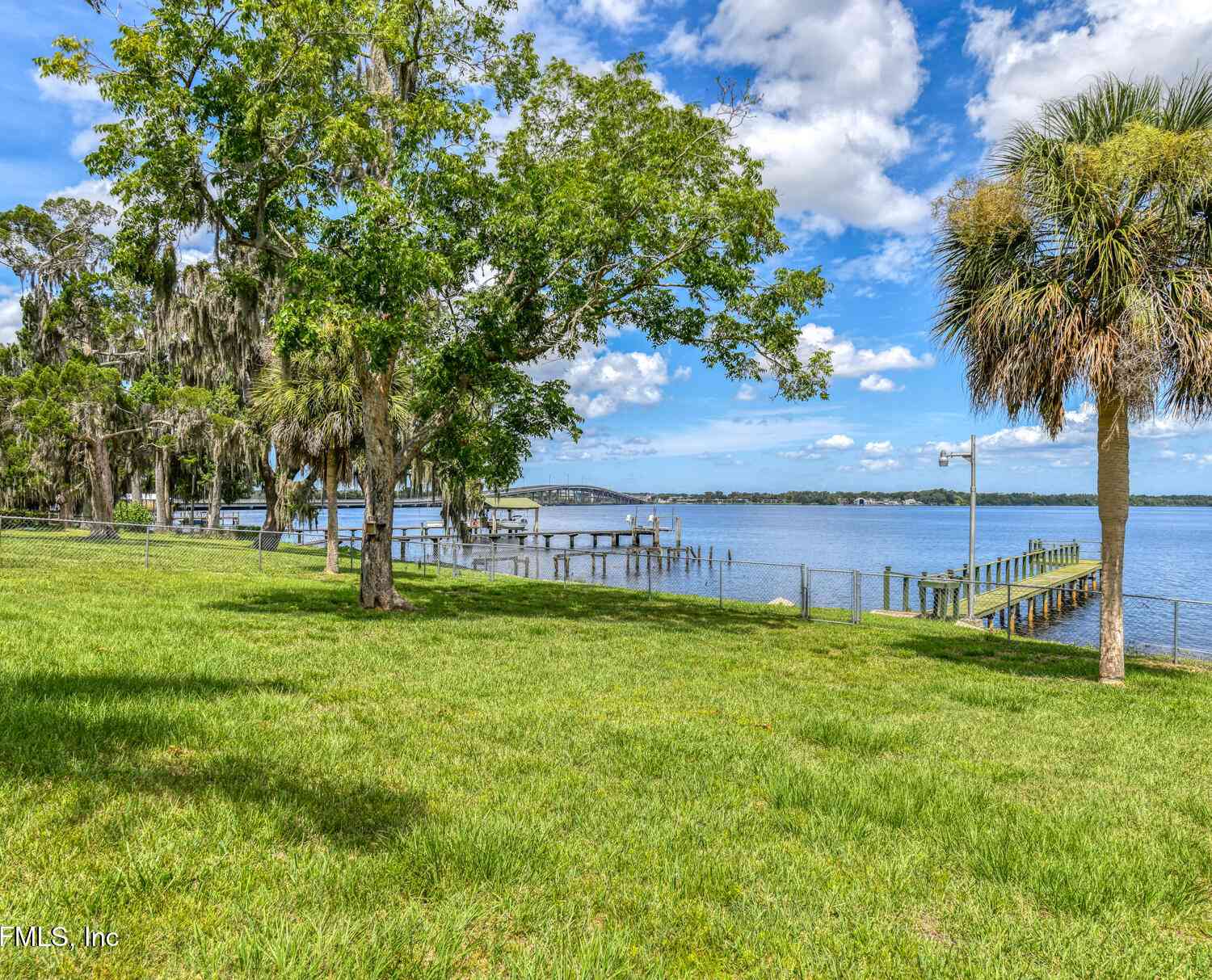 Homes For Sale - 115 Sunset Point Road<br/> East Palatka, FL 32131