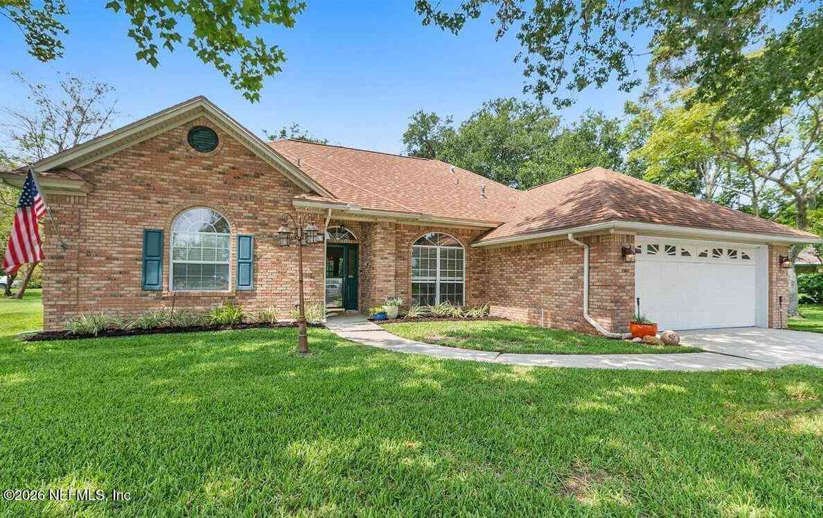 Homes For Rent - 1905 Harbor Island Drive<br/> FlemingKey, FL 32003