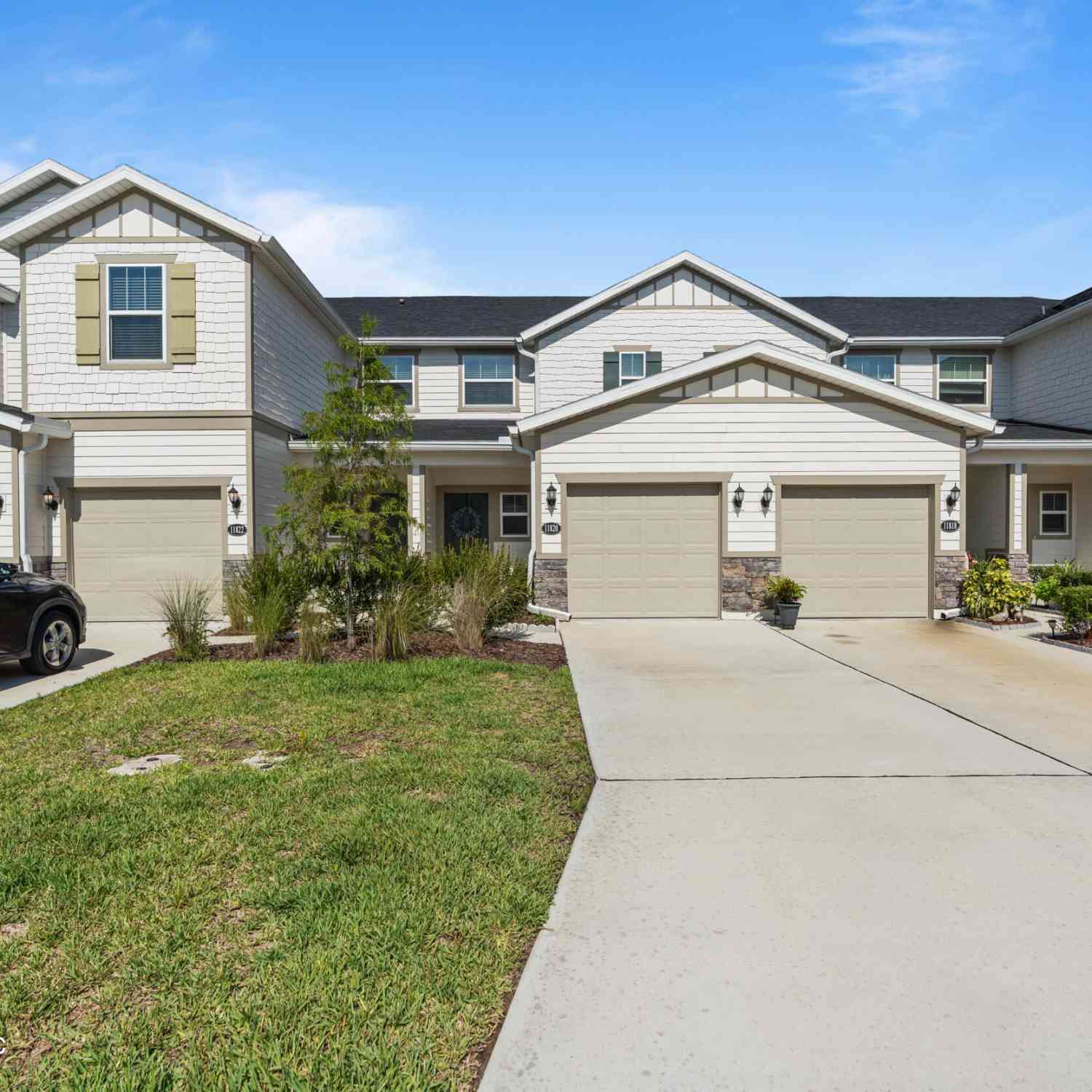 Townhouse For Rent - 11820 Junegrass Road<br/> Jacksonville, FL 32258