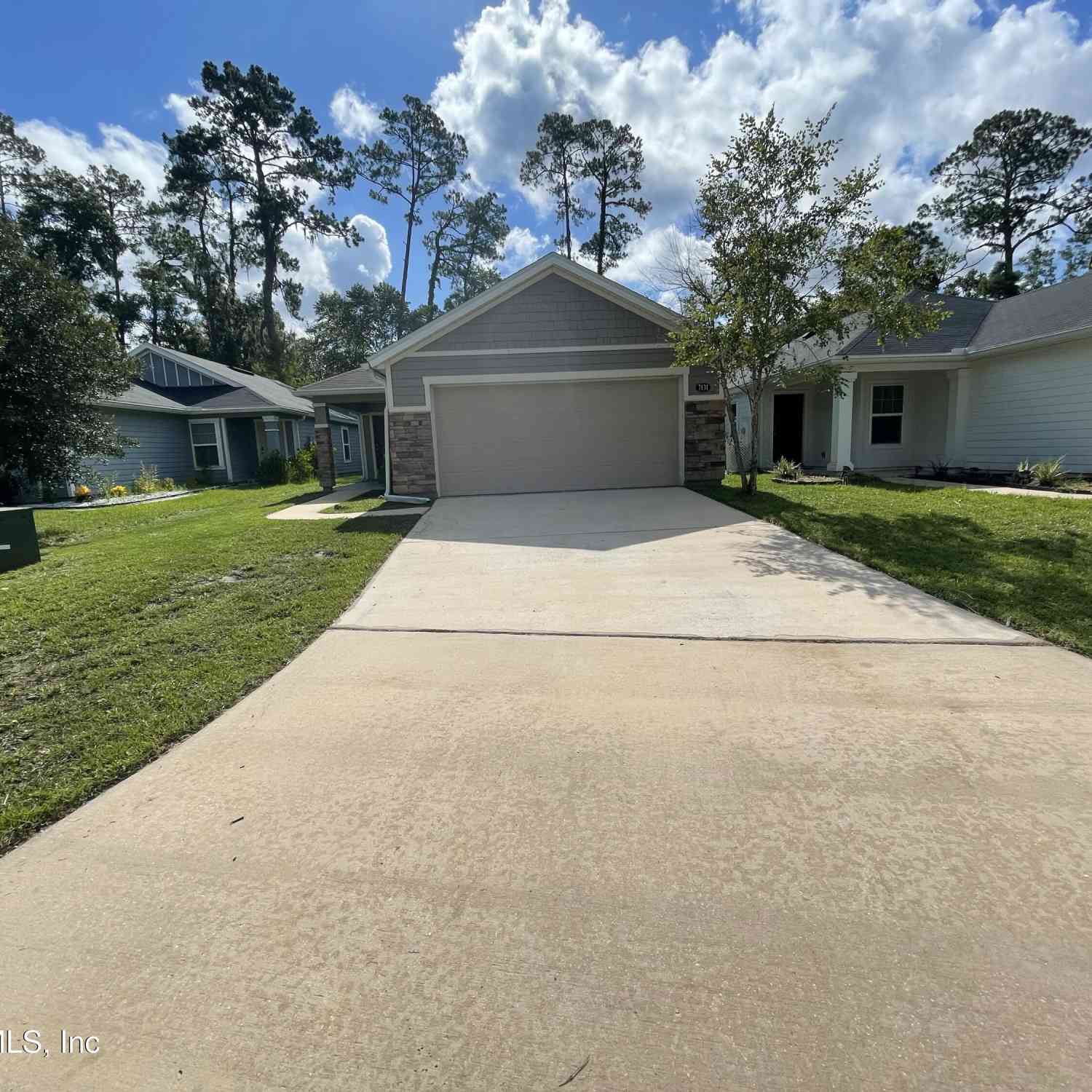 Homes For Sale - 7131 Preston Pines Trail<br/> Duval County, Jacksonville, FL 32244