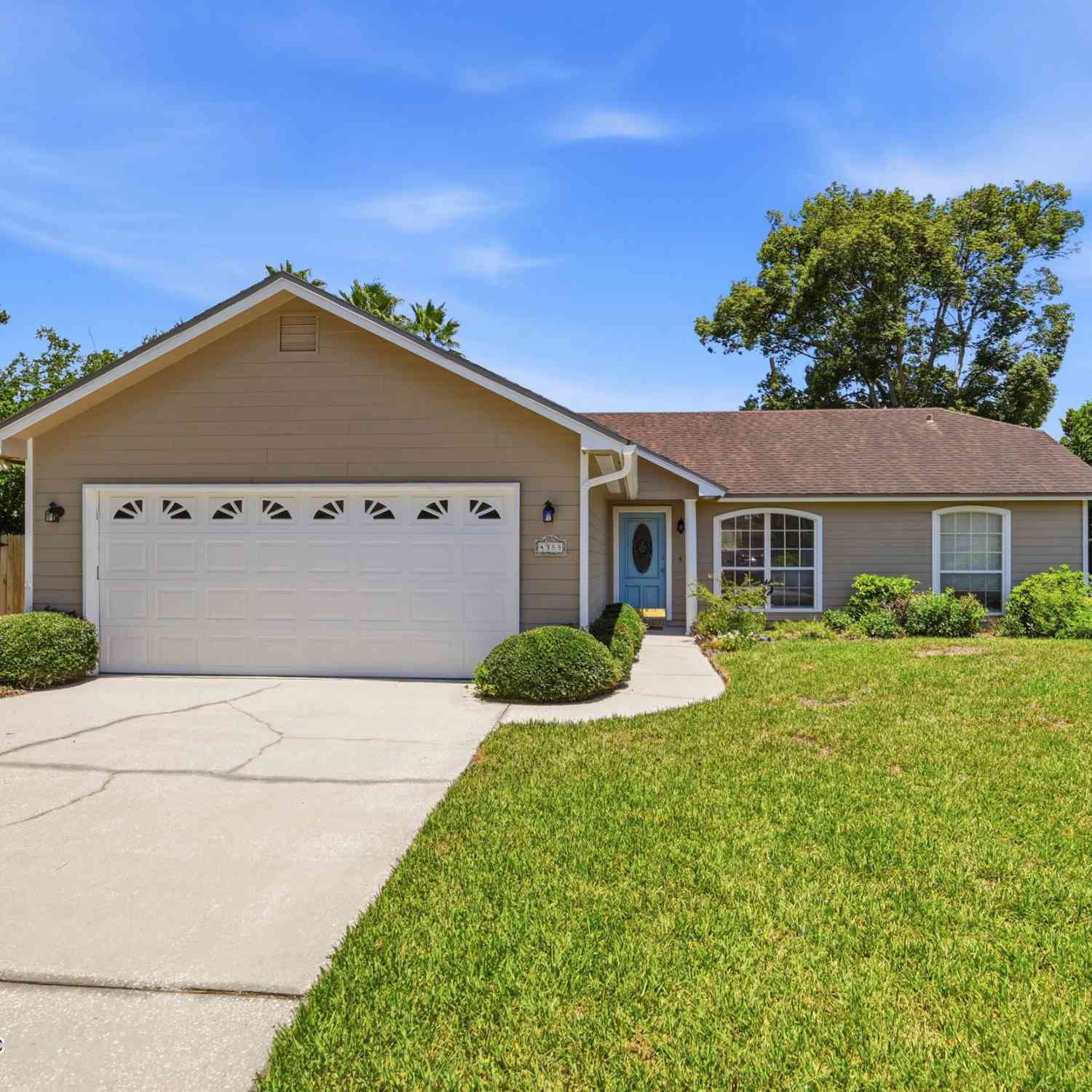 Homes For Sale - 4383 Battlecreek Court<br/> Duval County, Jacksonville, FL 32258