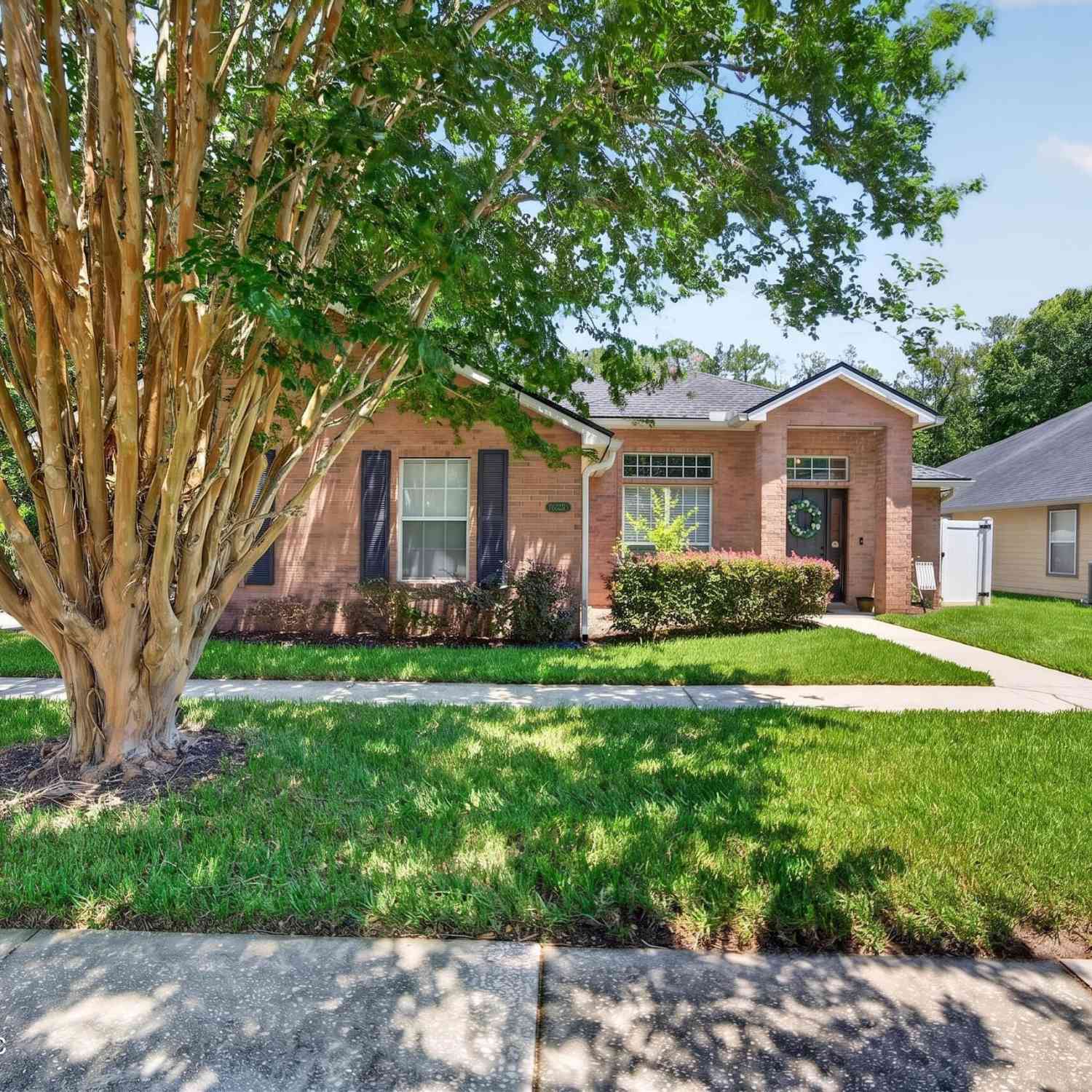 Homes For Sale - 8875 Timberjack Lane<br/> Duval County, Jacksonville, FL 32256