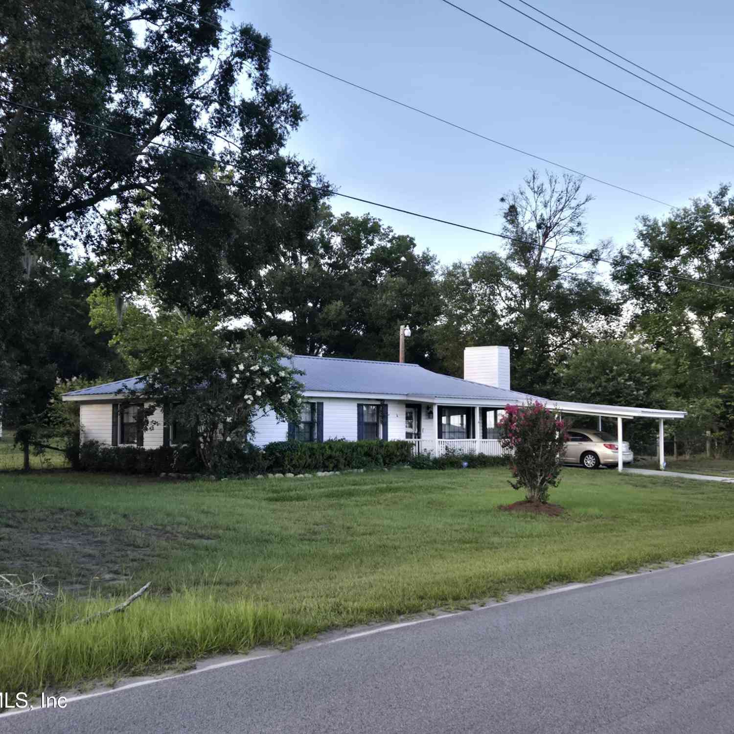 Homes For Sale - 1014 Old Welaka Road<br/> Pomona Park, FL 32181