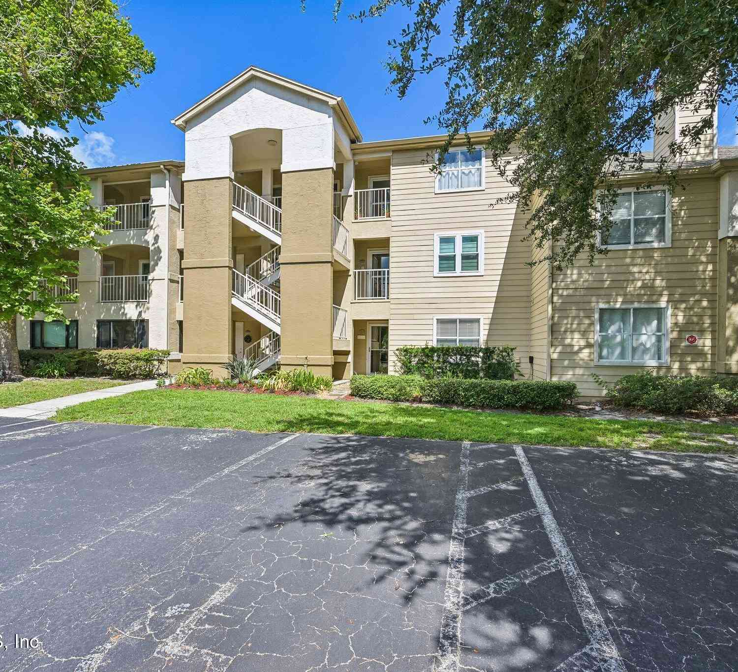 Condo For Sale - 27 Arbor Club Drive #106<br/> Ponte Vedra Beach, FL 32082