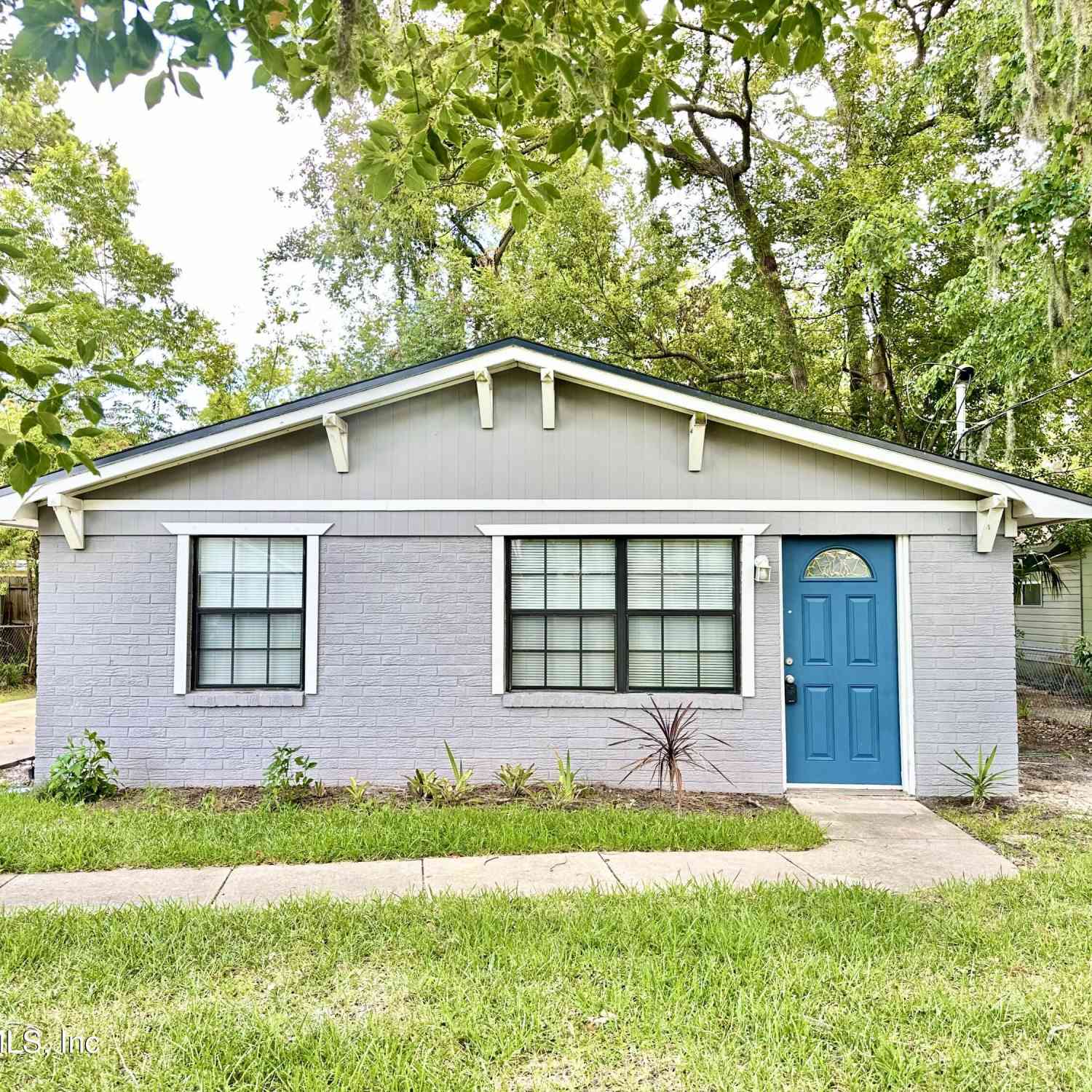 Homes For Sale - 9071 3rd Avenue<br/> Jacksonville, FL 32208