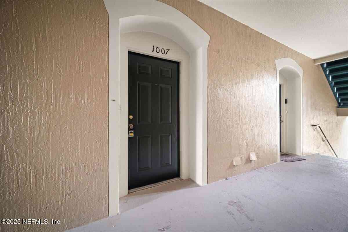 Condo For Rent - 7990 Baymeadows Road #1007<br/> Jacksonville, FL 32256