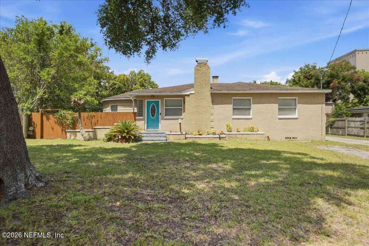 Homes For Sale - 2284 Larchmont Road<br/> Jacksonville, FL 32207