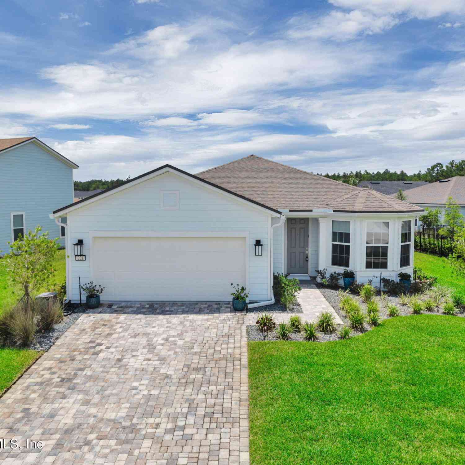 Homes For Sale - 221 Hickory Pine Drive<br/> Saint Johns County, Saint Augustine, FL 32092