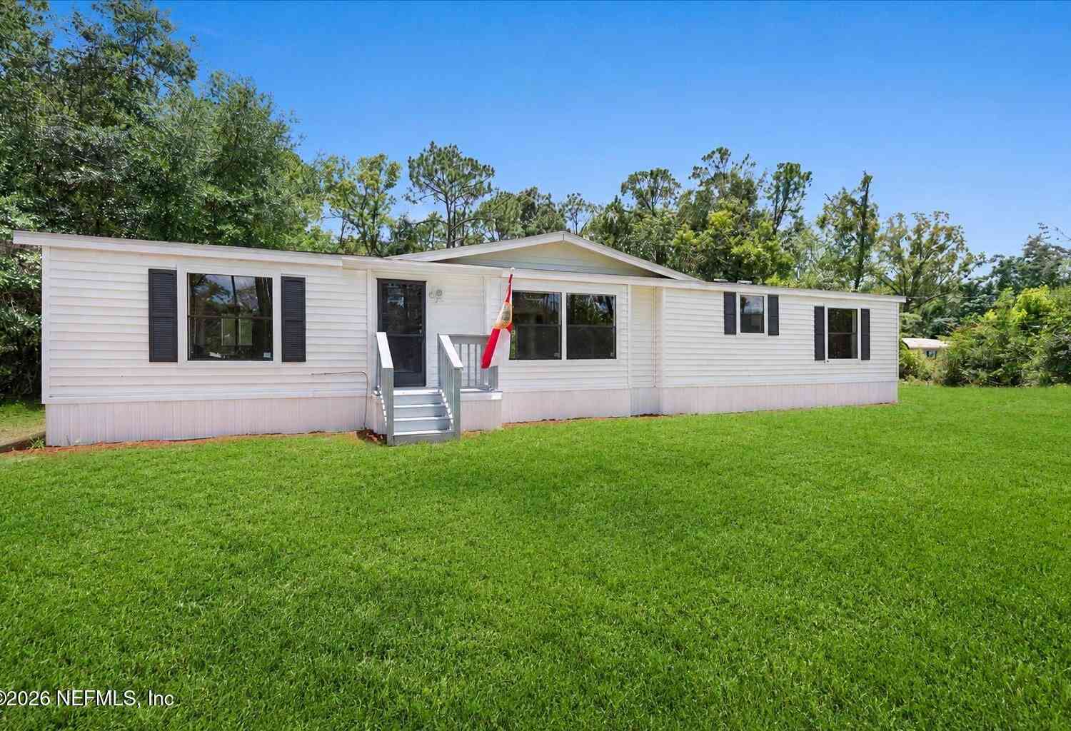 Mobile Home For Sale - 85110 Theresa Road<br/> Nassau County, Yulee, FL 32097