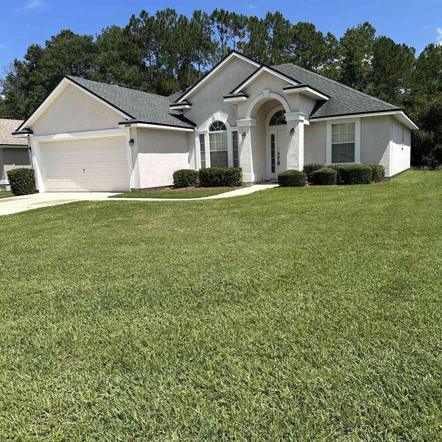 Homes For Sale - 1658 Northglen Circle<br/> Middleburg, FL 32068