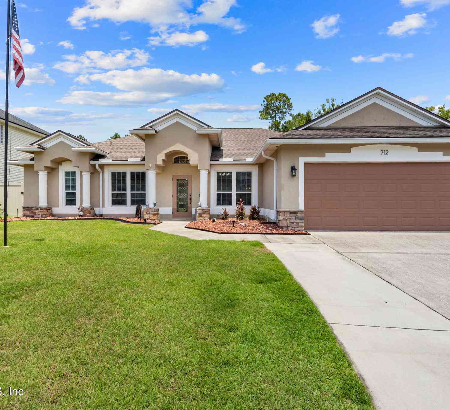 Homes For Sale - 712 Red Cedar Court<br/> Orange Park, FL 32073