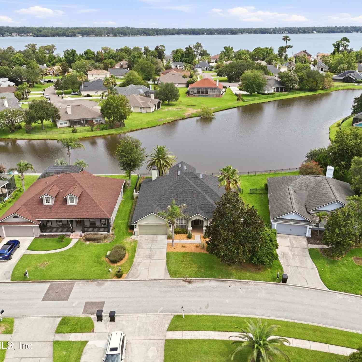 Homes For Sale - 2220 Lookout Landing<br/> FlemingKey, FL 32003