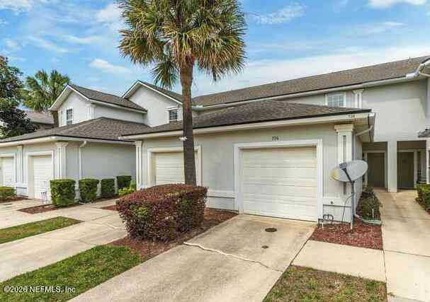 Townhouse For Rent - 726 Middle Branch Way Way<br/> Saint Johns County, Jacksonville, FL 32259