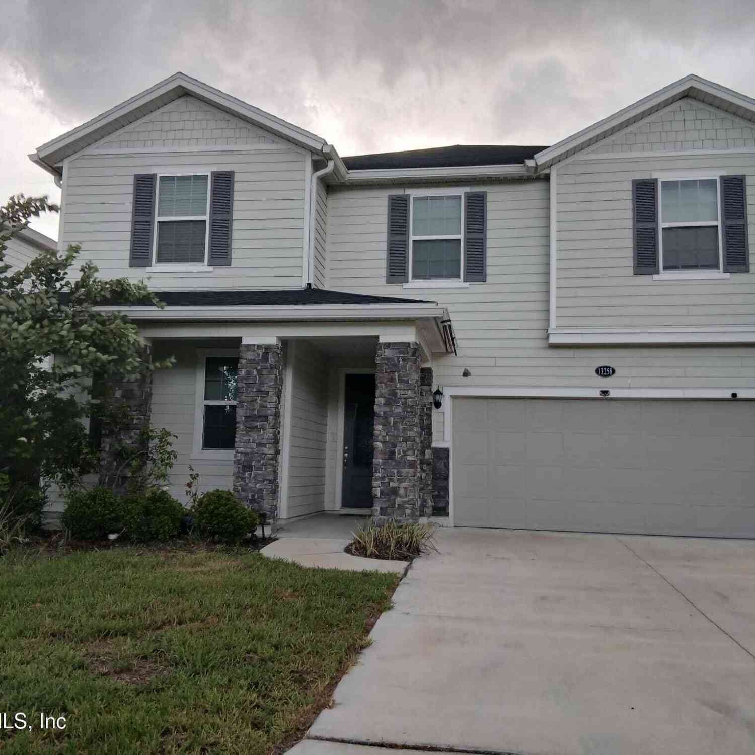 Homes For Rent - 13258 Brookwater Drive<br/> Duval County, Jacksonville, FL 32256
