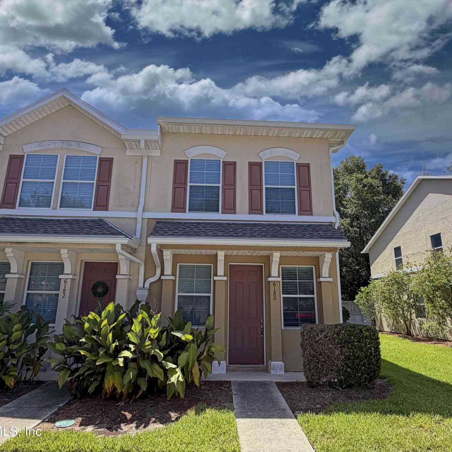 Townhouse For Rent - 6180 High Tide Boulevard<br/> Duval County, Jacksonville, FL 32258