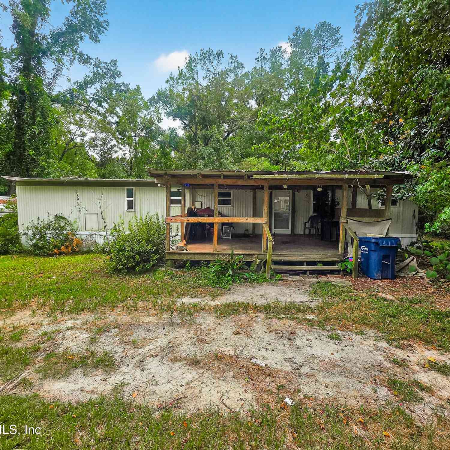 Mobile Home For Sale - 9332 Cedar Road<br/> Macclenny, FL 32063